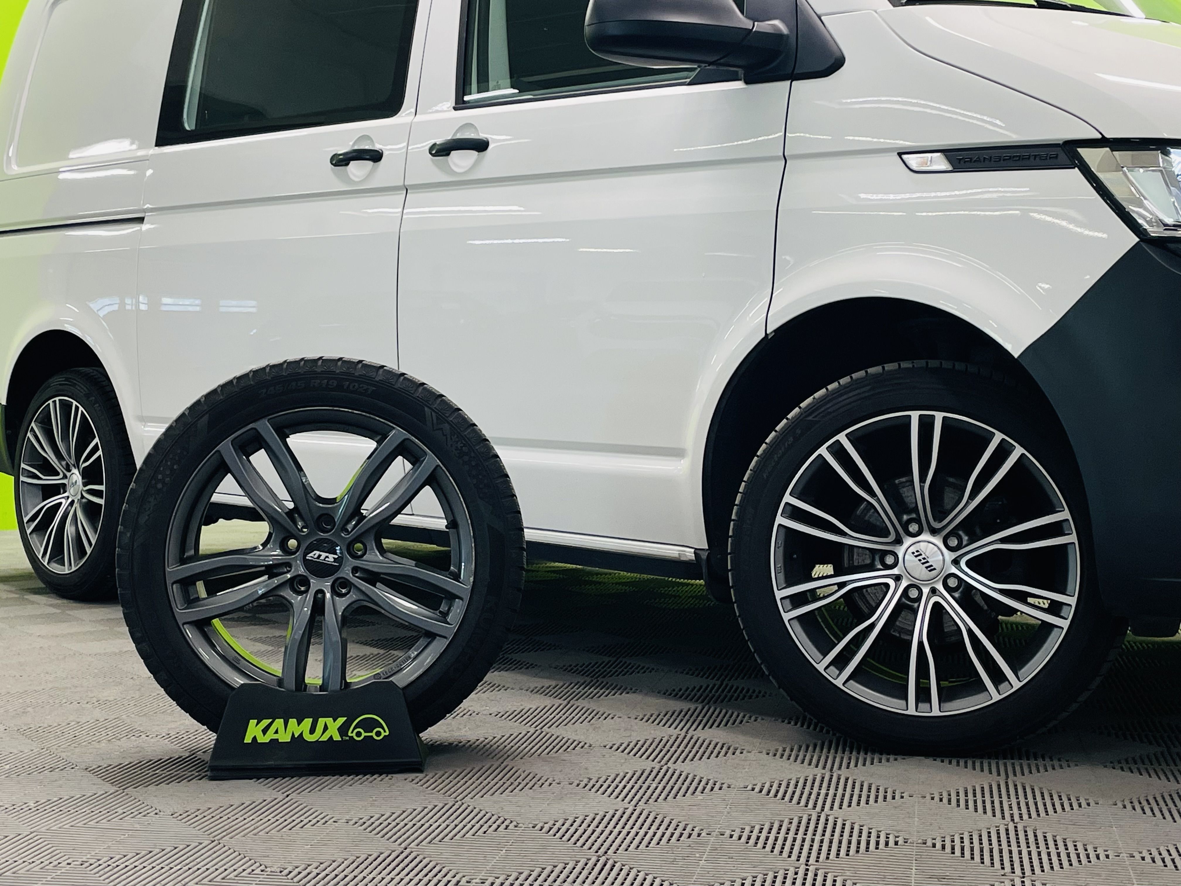 Volkswagen Transporter 2021, kuva 6/21