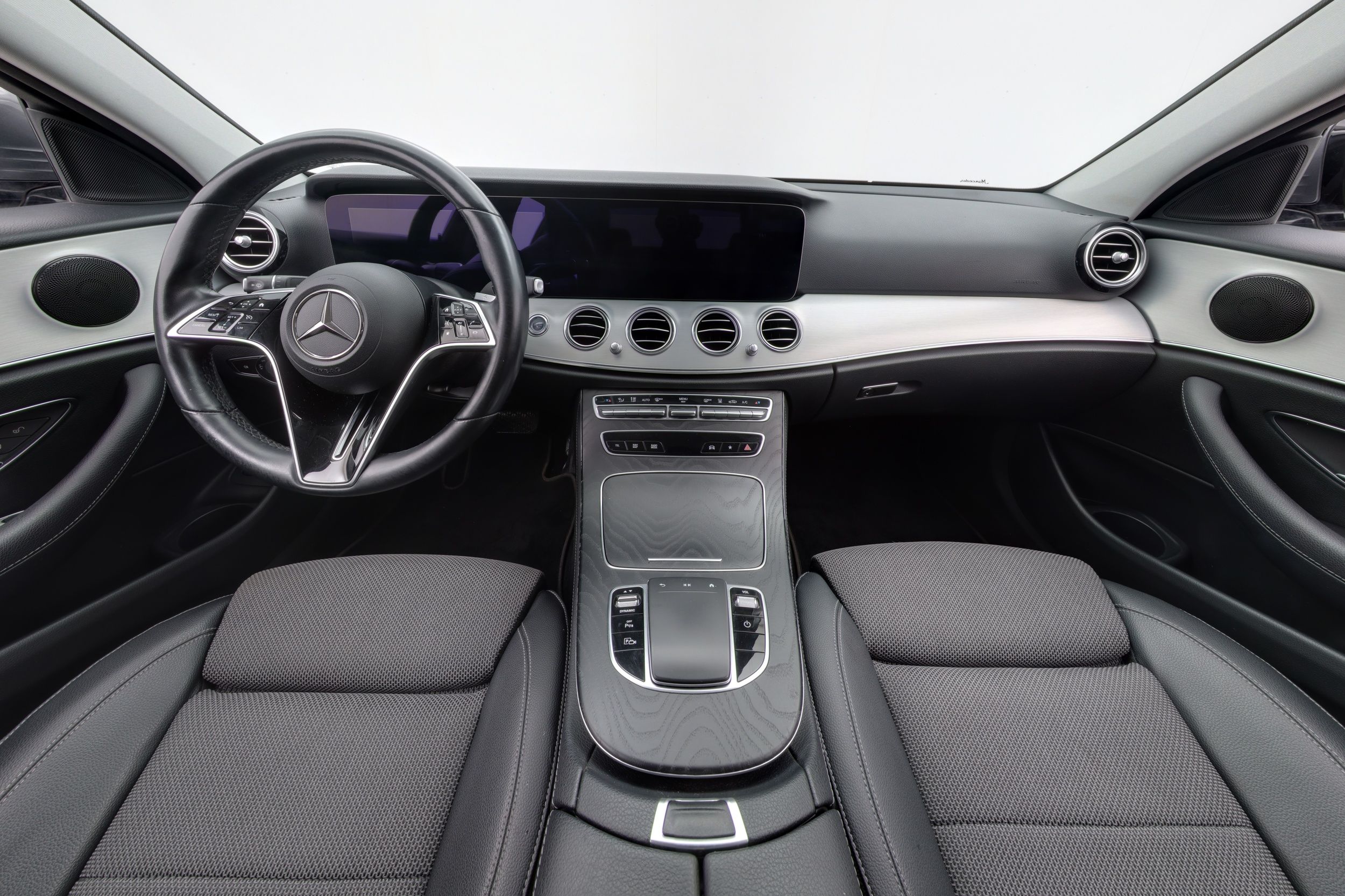 Mercedes-Benz E 2021, photo 7/33