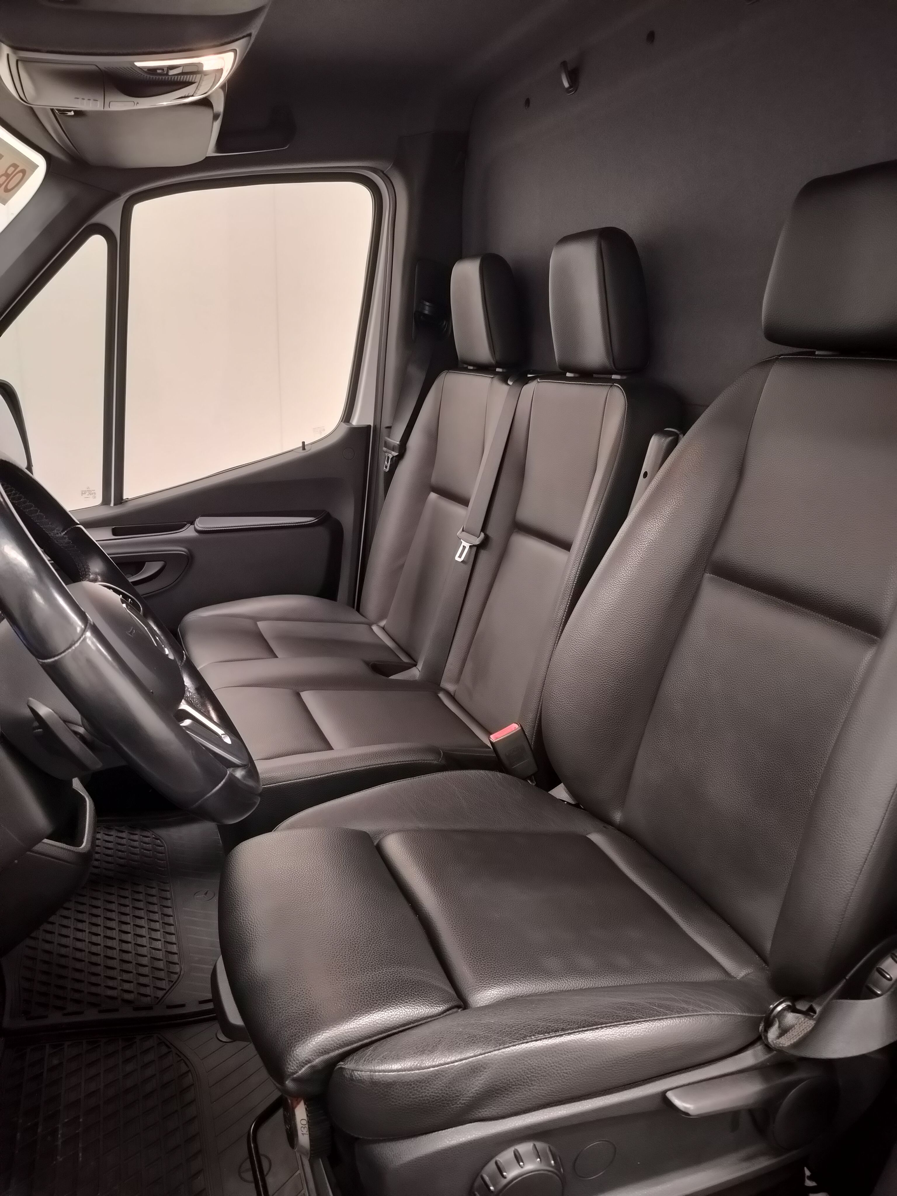 Mercedes-Benz Sprinter 215CDI A1 A 2022, kuva 6/18
