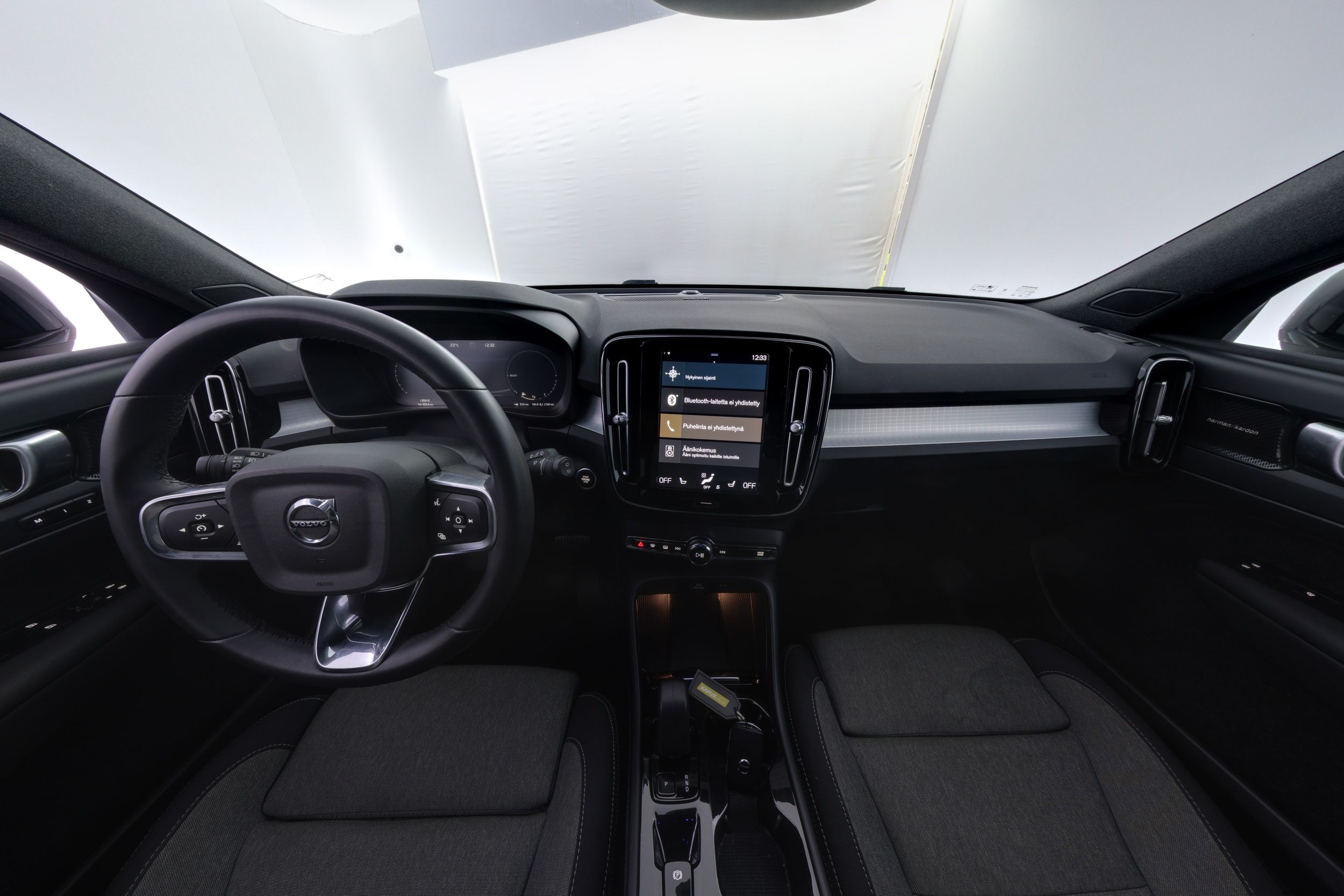 Volvo XC40 T4 TwE Plus Dark aut recharge 2024, kuva 7/28