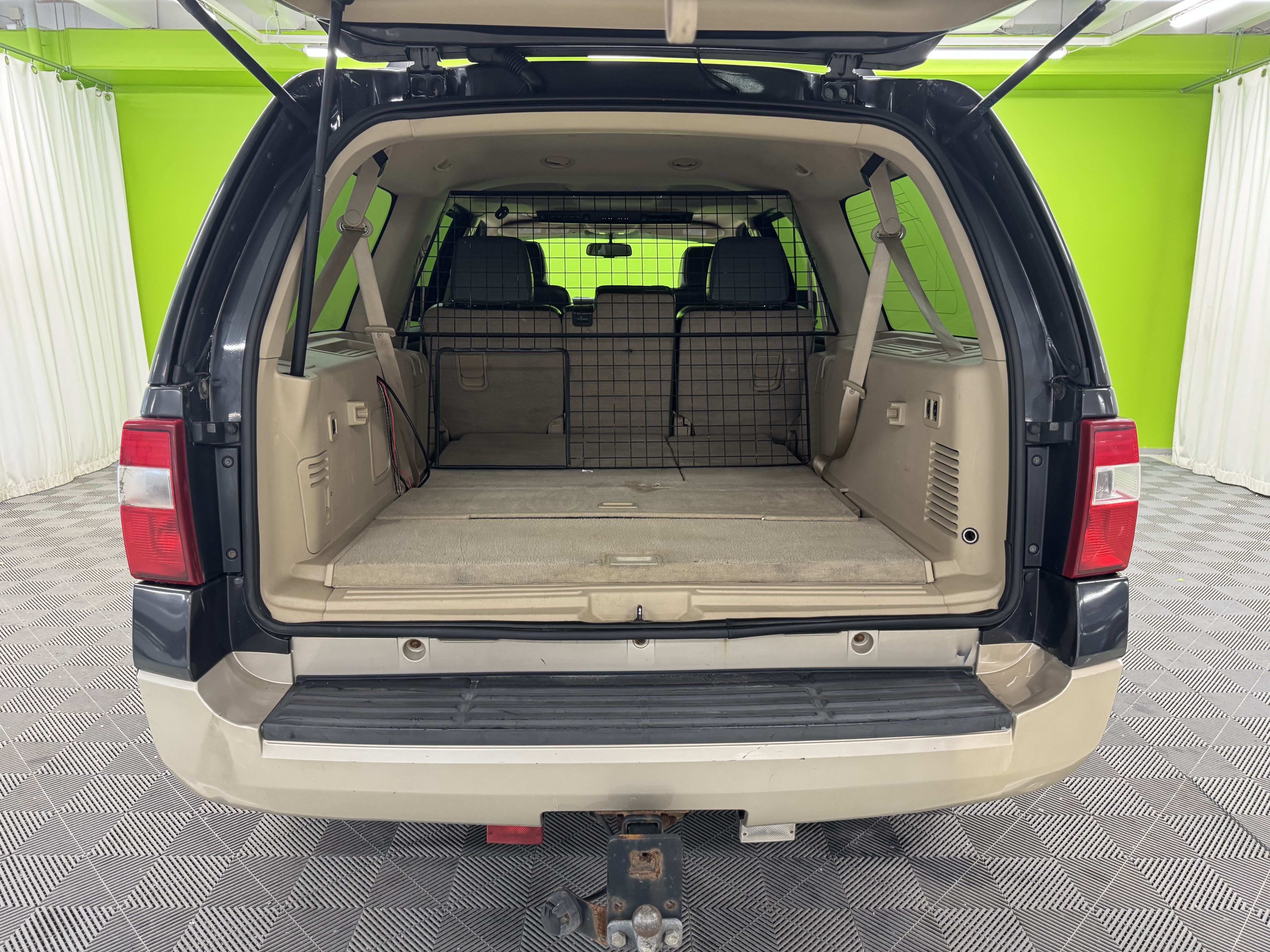 Ford Expedition 5.4 Eddie Bauer Edition 2007, kuva 6/30
