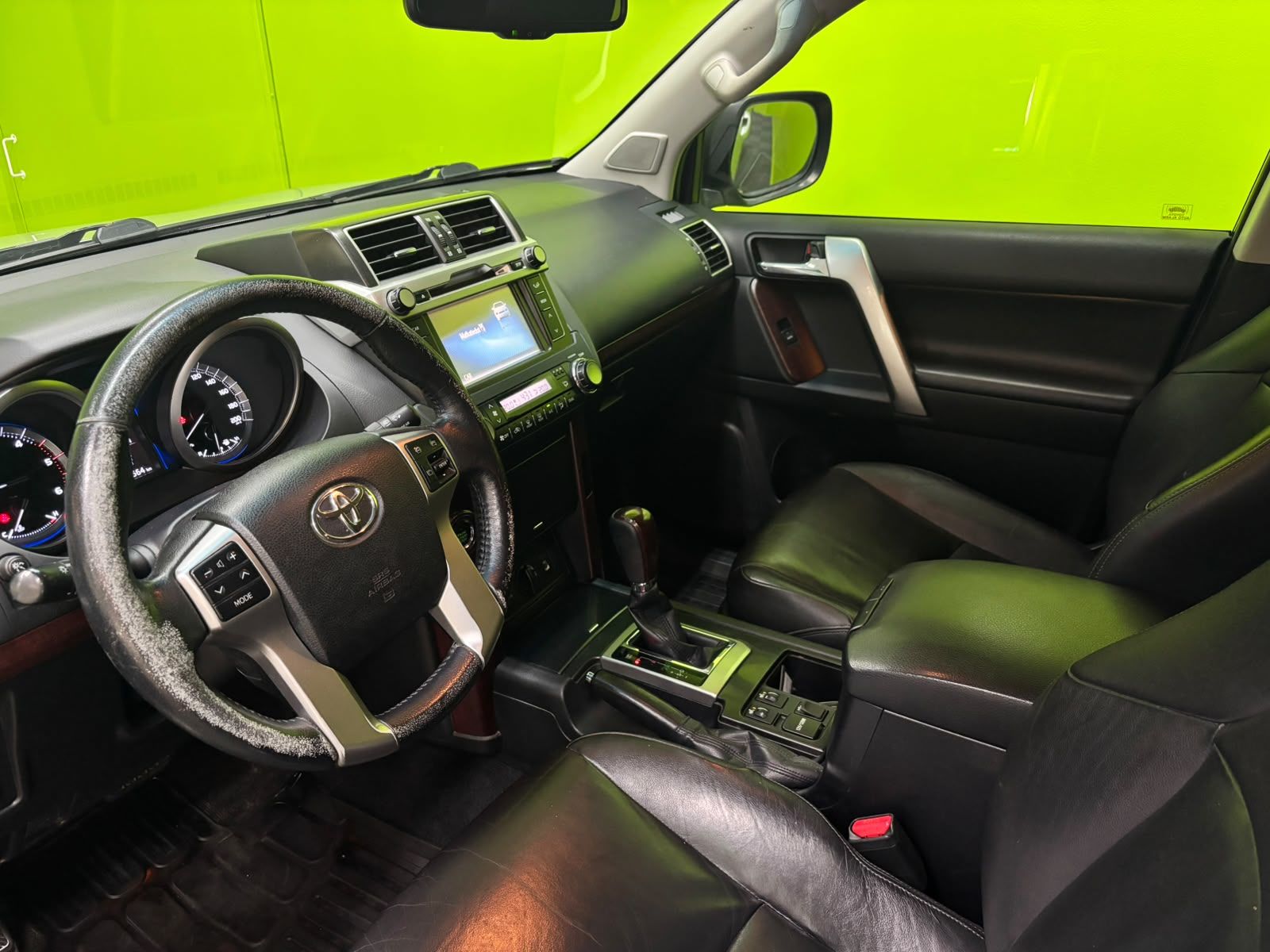Toyota Land Cruiser 2017, kuva 6/18
