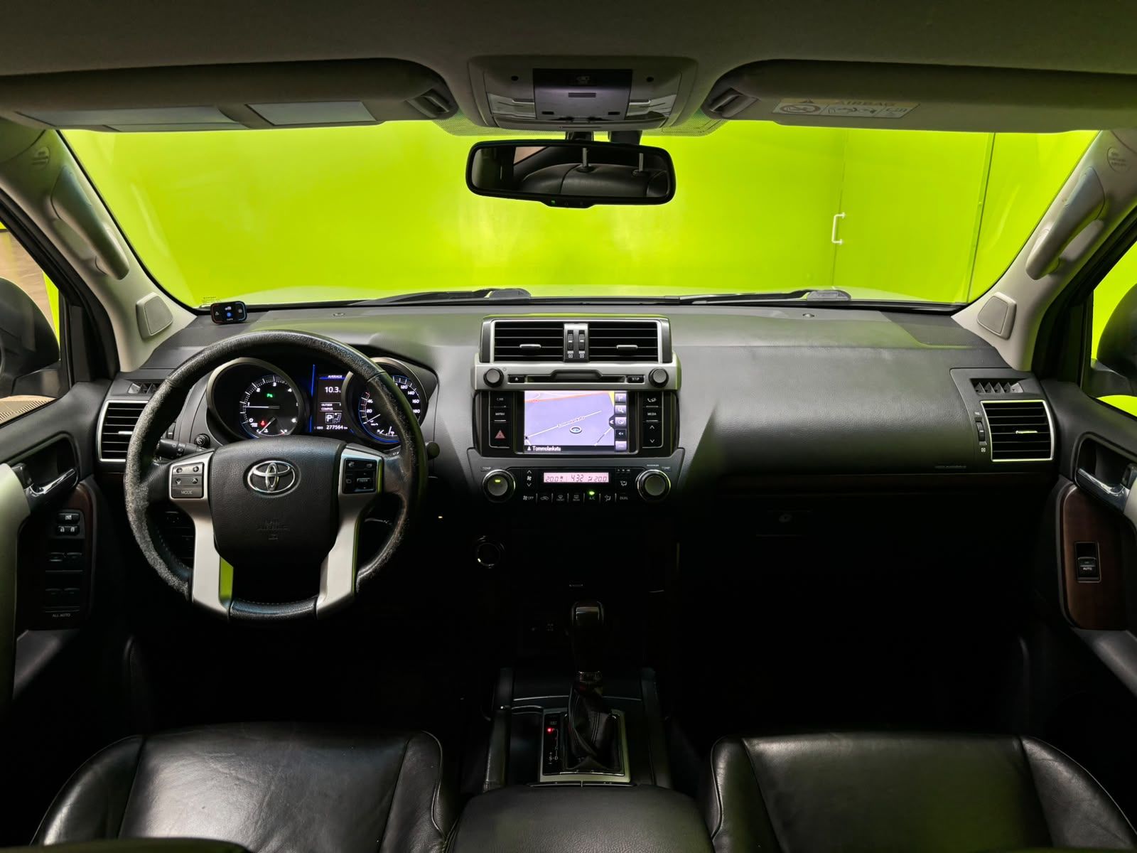 Toyota Land Cruiser 2017, kuva 7/18