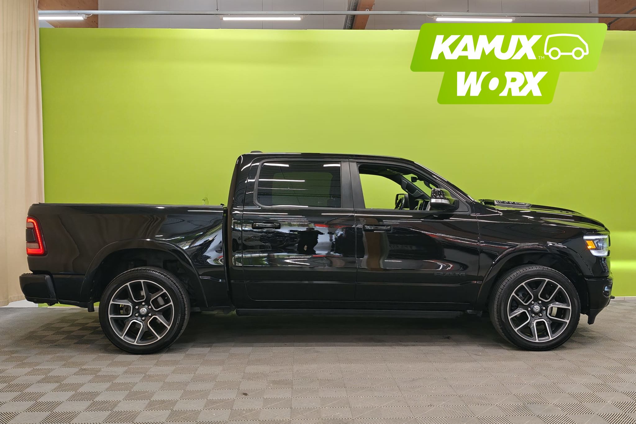 Dodge Ram 1500 5.7 Hemi Laramie SIS ALV 2020, kuva 2/36