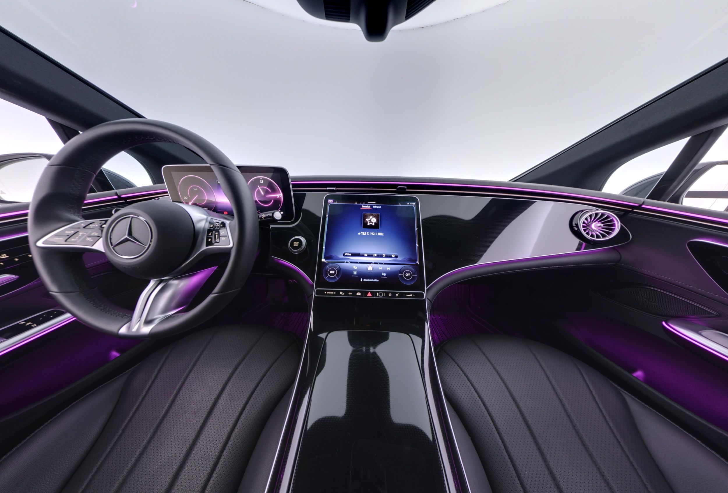 Mercedes-Benz EQE 300 AMG 2023, kuva 7/29