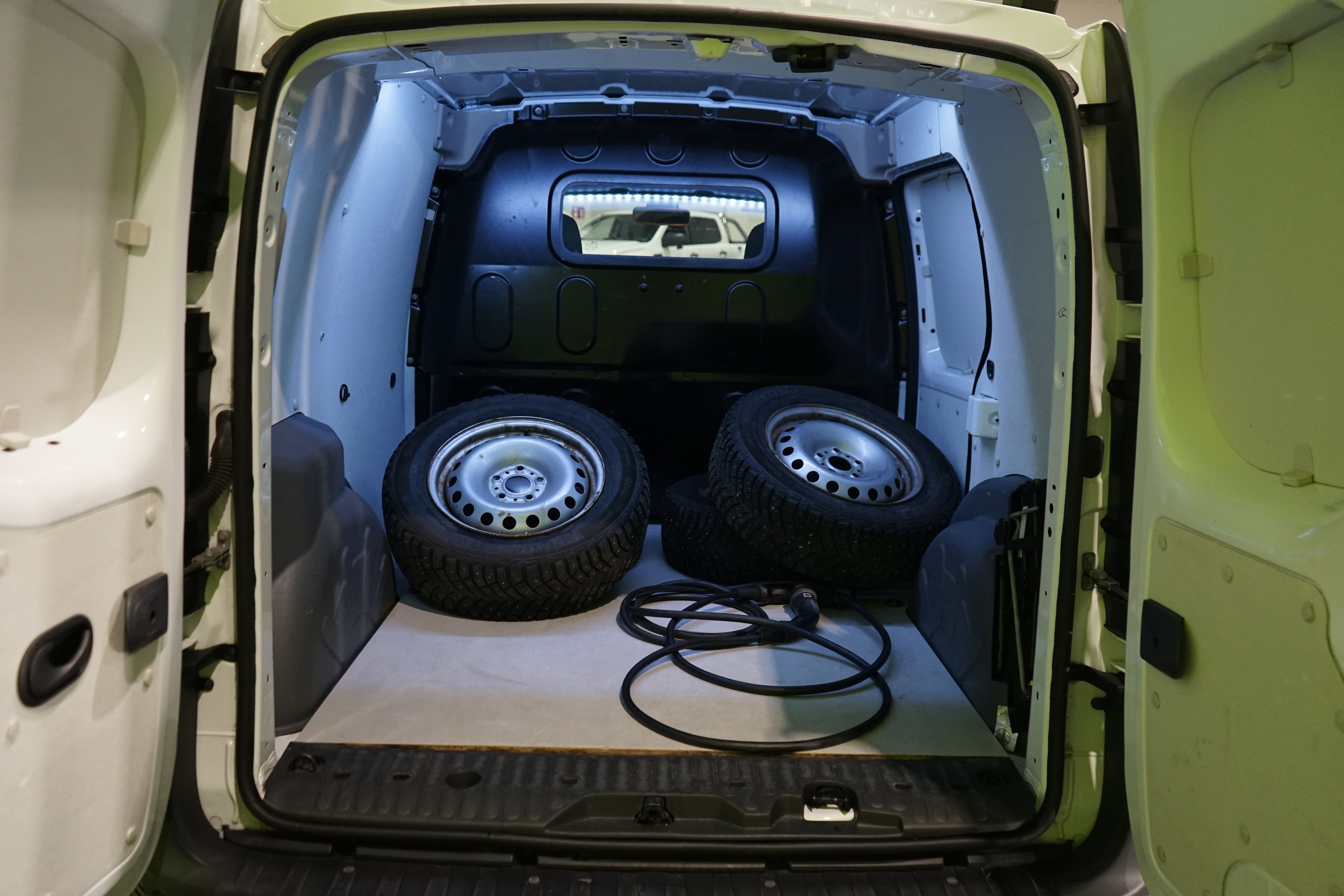 Renault Kangoo Kangoo Z.E. 33Kwh 2022, kuva 7/21