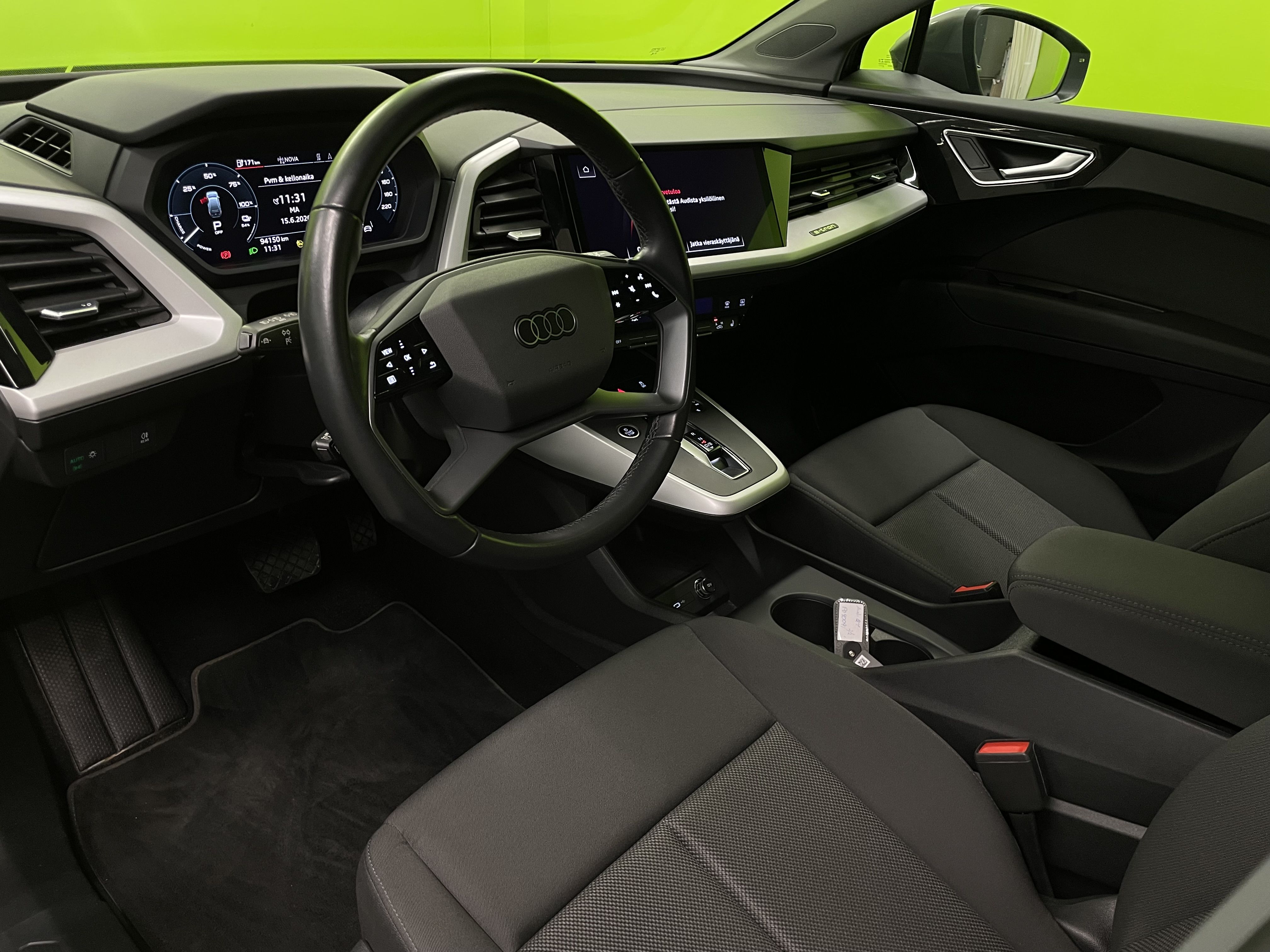 Audi Q4 e-tron 35 e-tron 2022, kuva 5/29