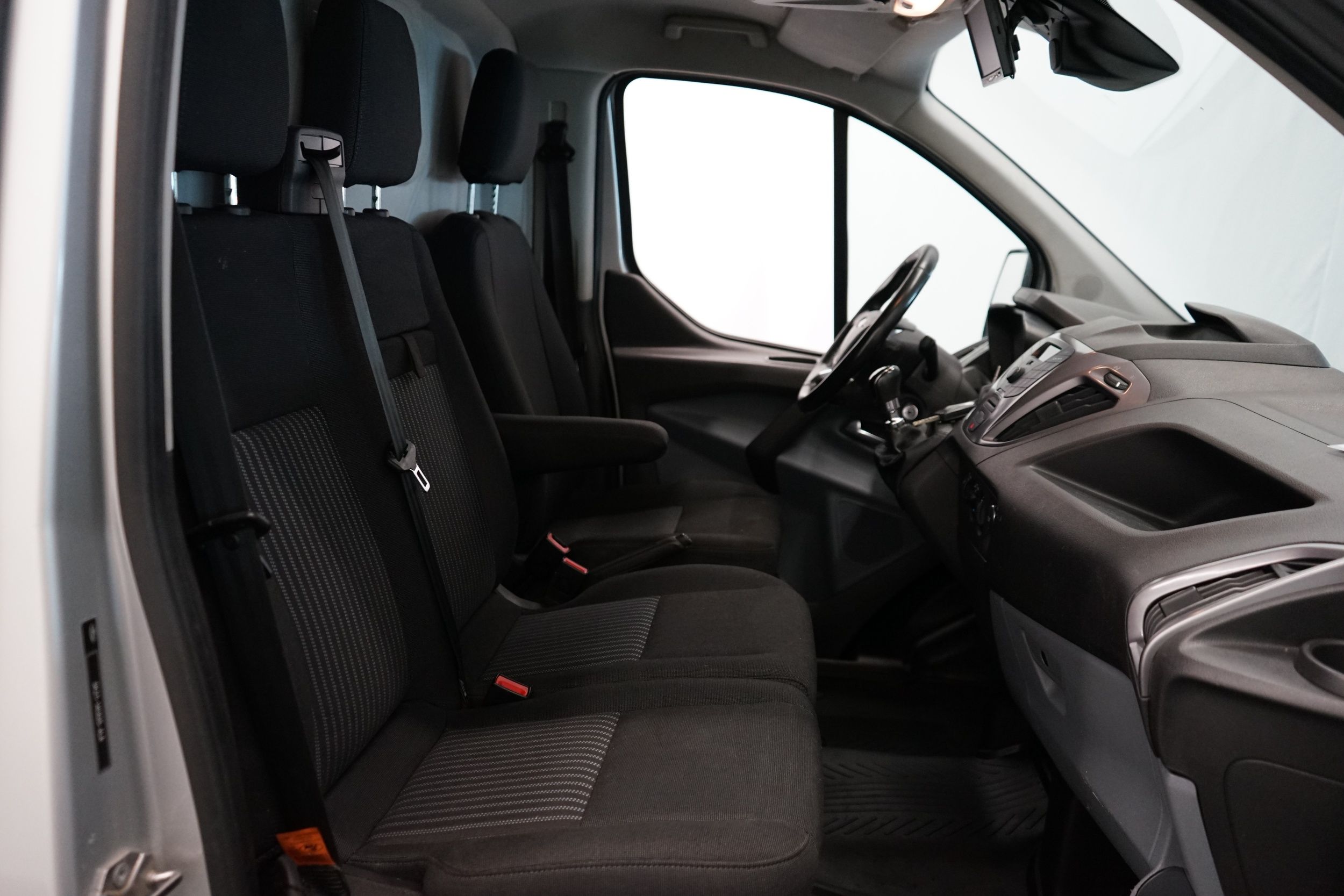 Ford Transit Custom 2017, kuva 7/17