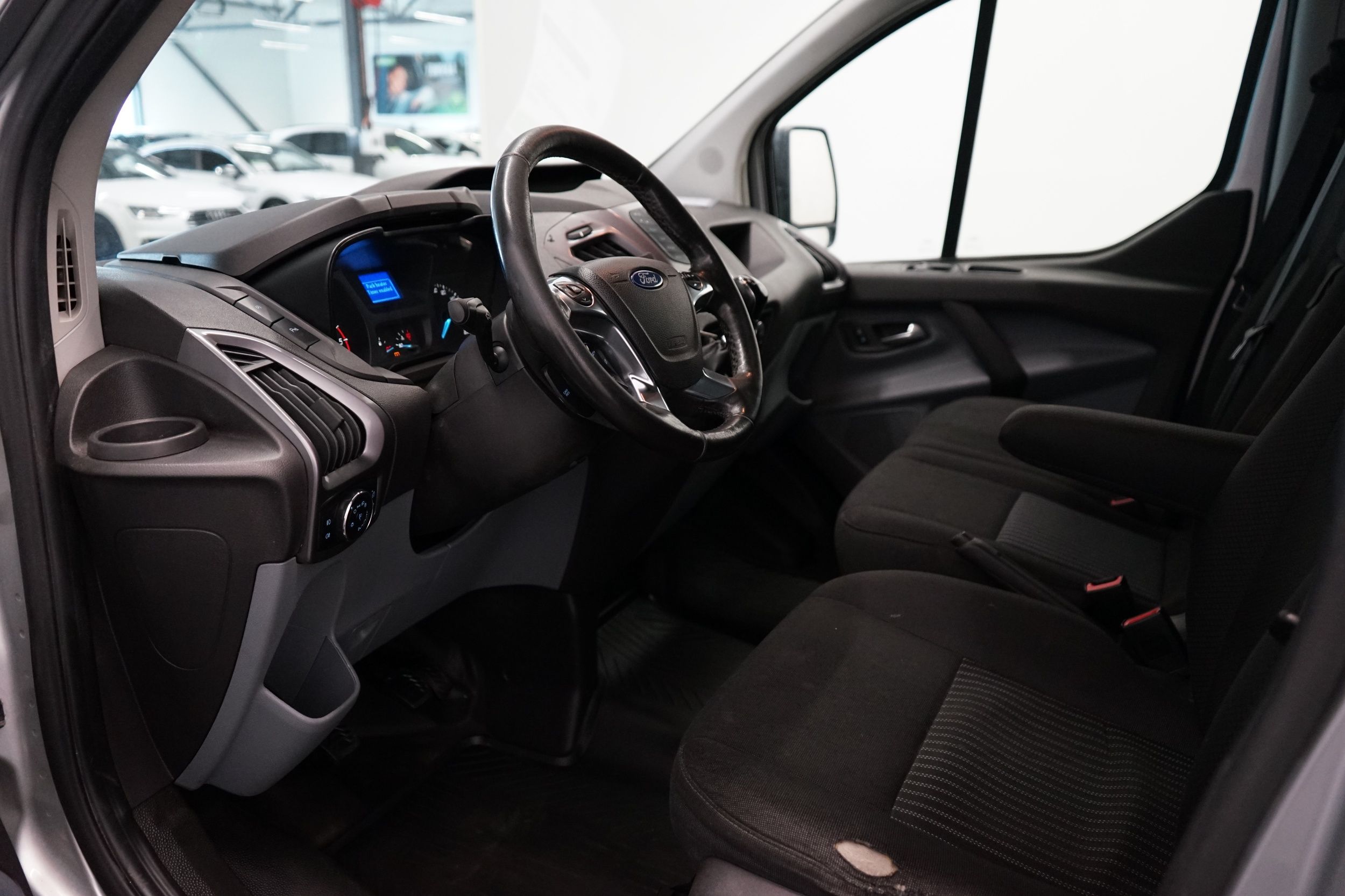 Ford Transit Custom 2017, kuva 6/17