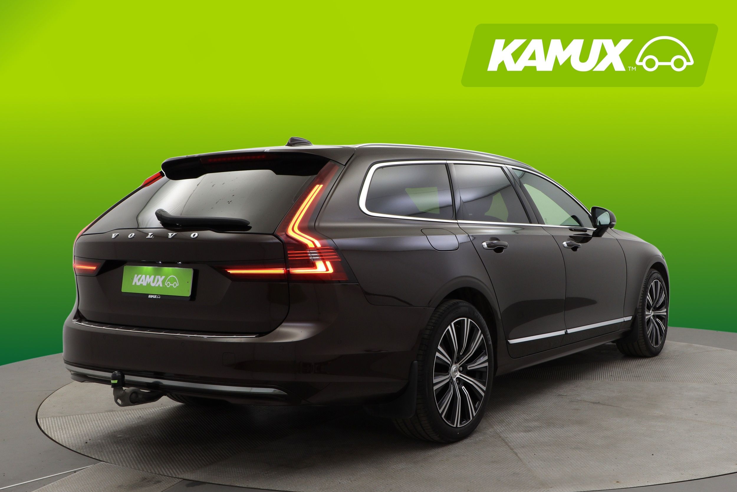 Volvo V90 2021, kuva 3/33