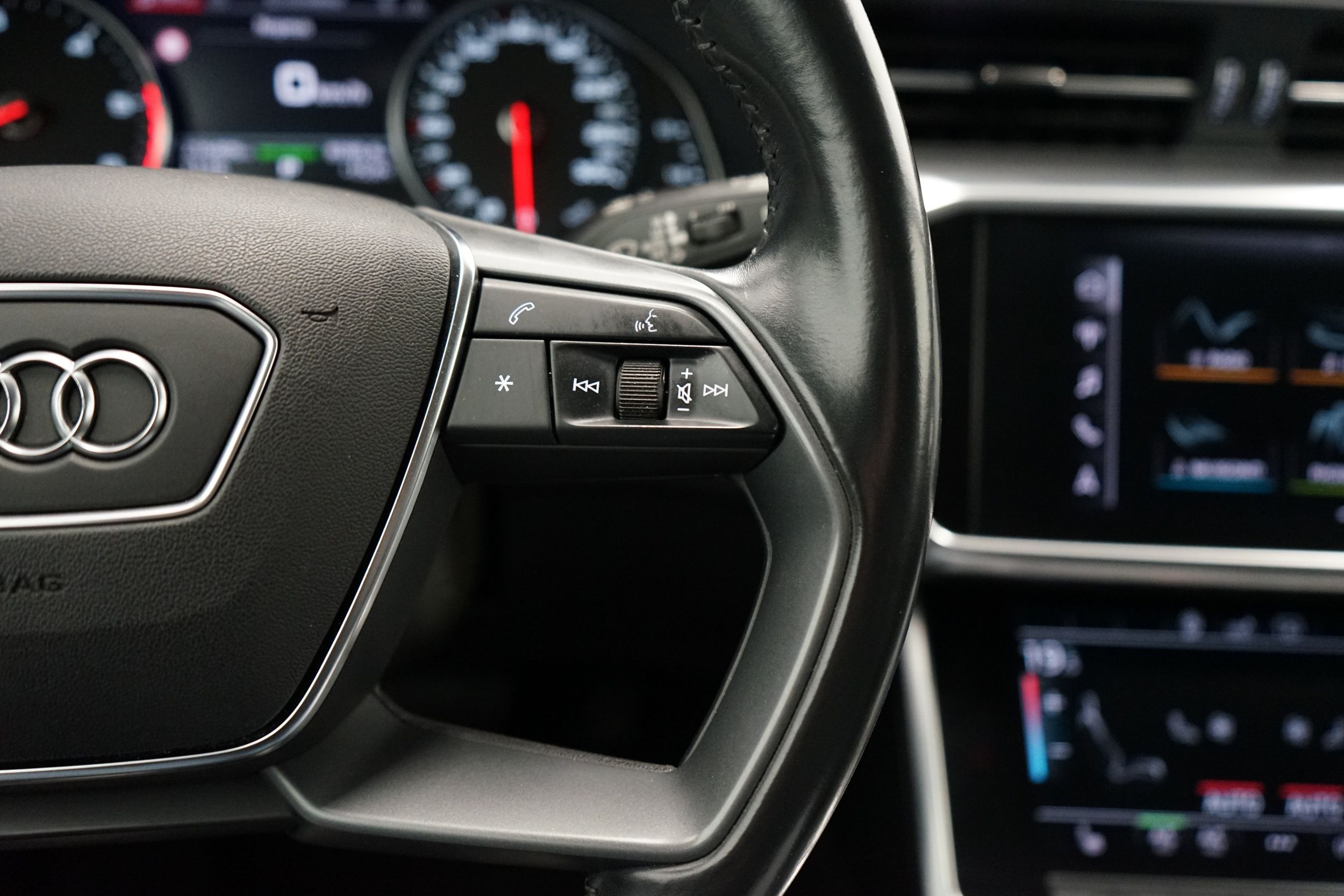 Audi A6 2019, kuva 7/24