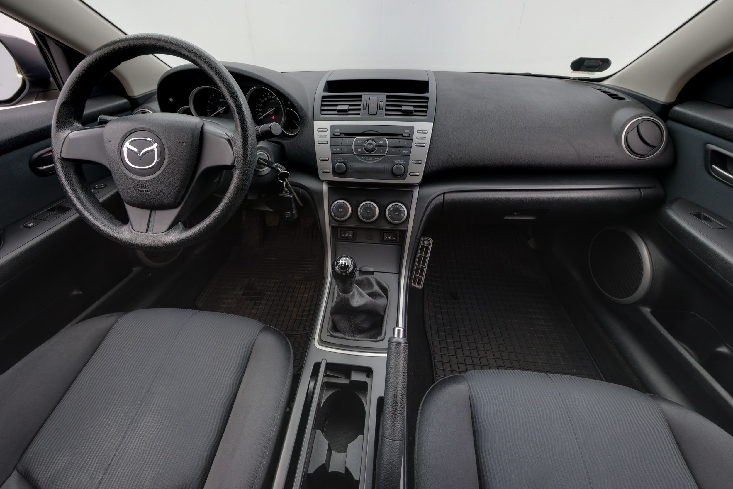 Mazda 6 Sedan 1,8 Classic 5MT 4ov UB1 2008, kuva 7/15