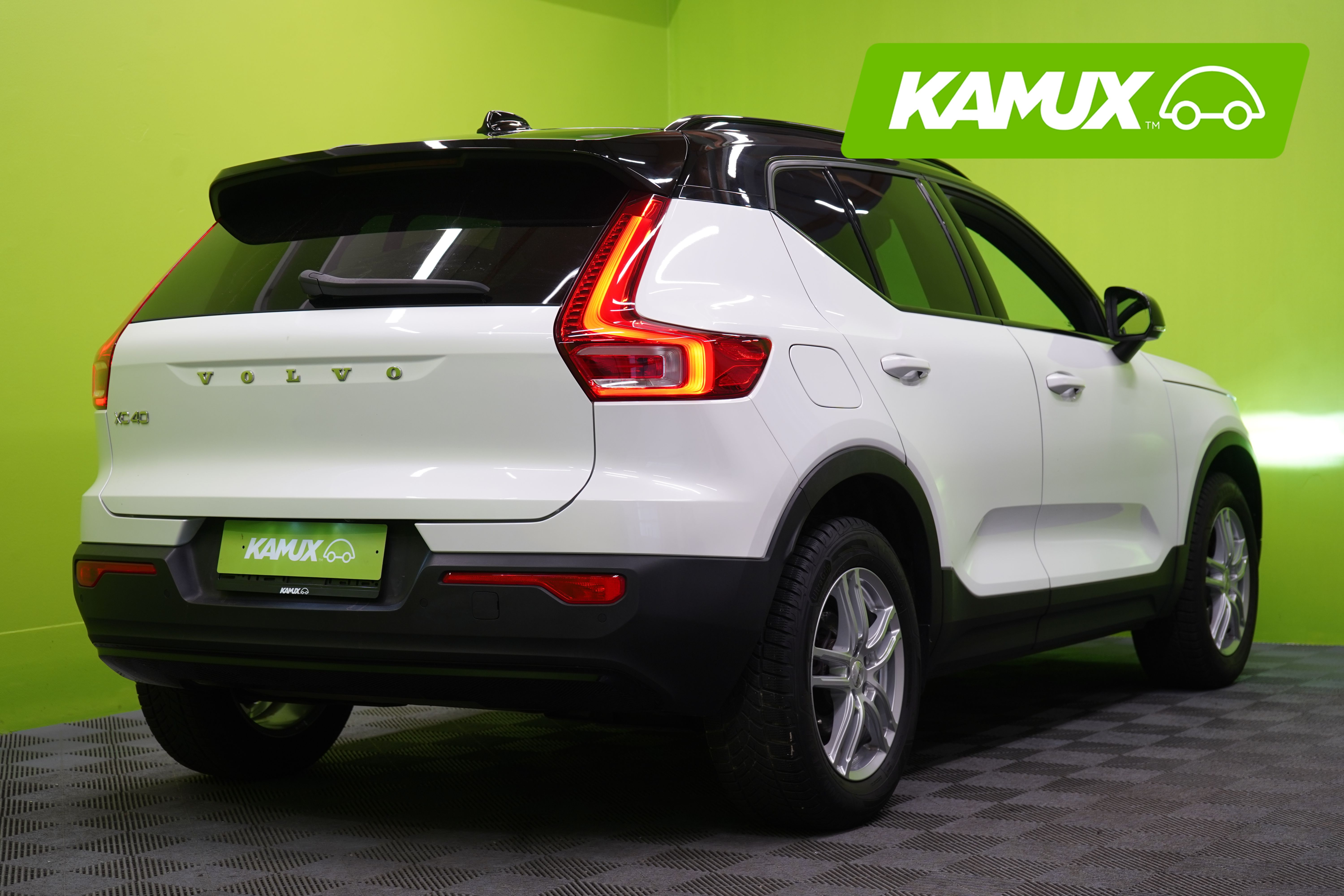 Volvo XC40 T3 R-Design aut 2021, kuva 3/26