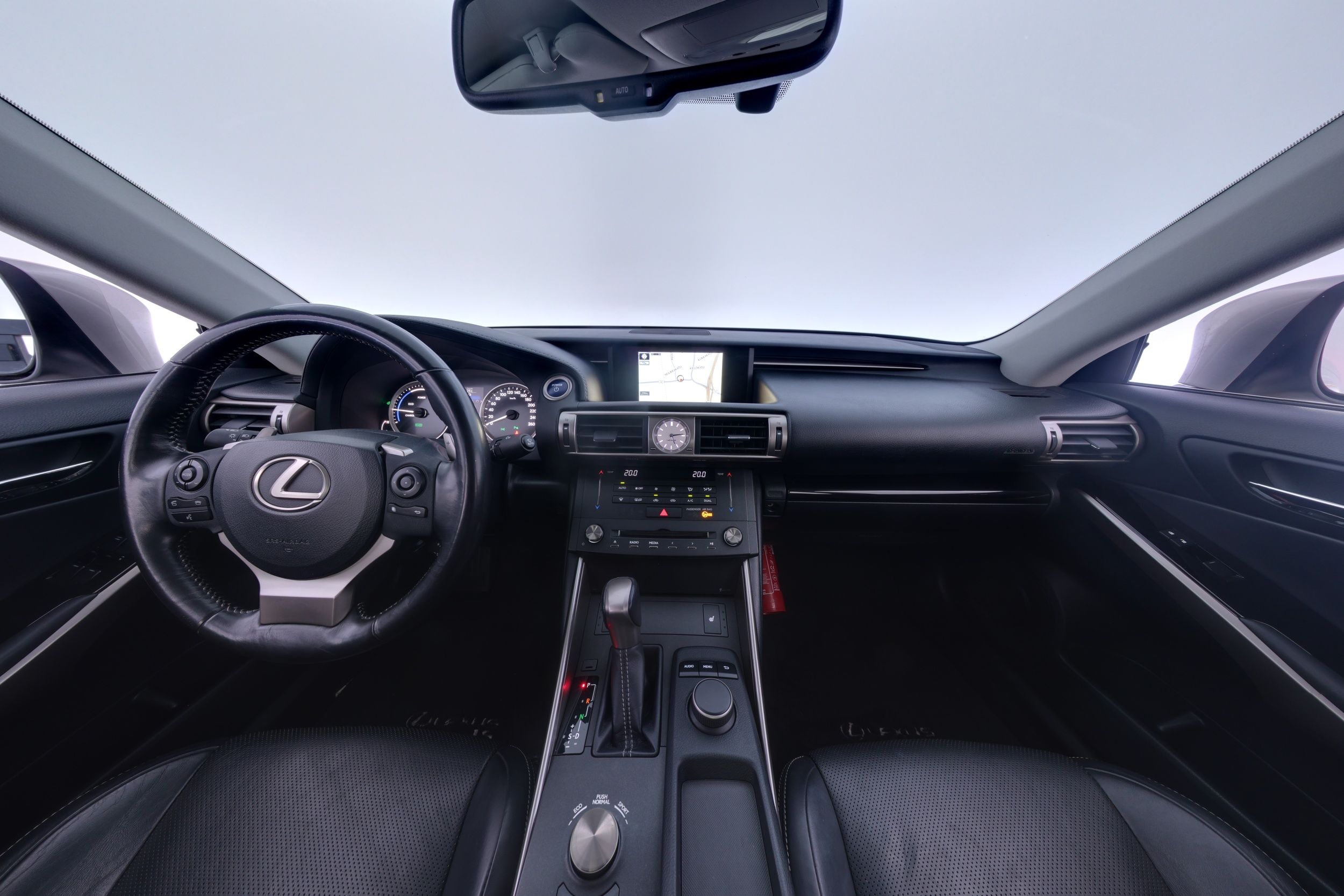 Lexus IS 300h Hybrid A Executive 2017, kuva 7/25