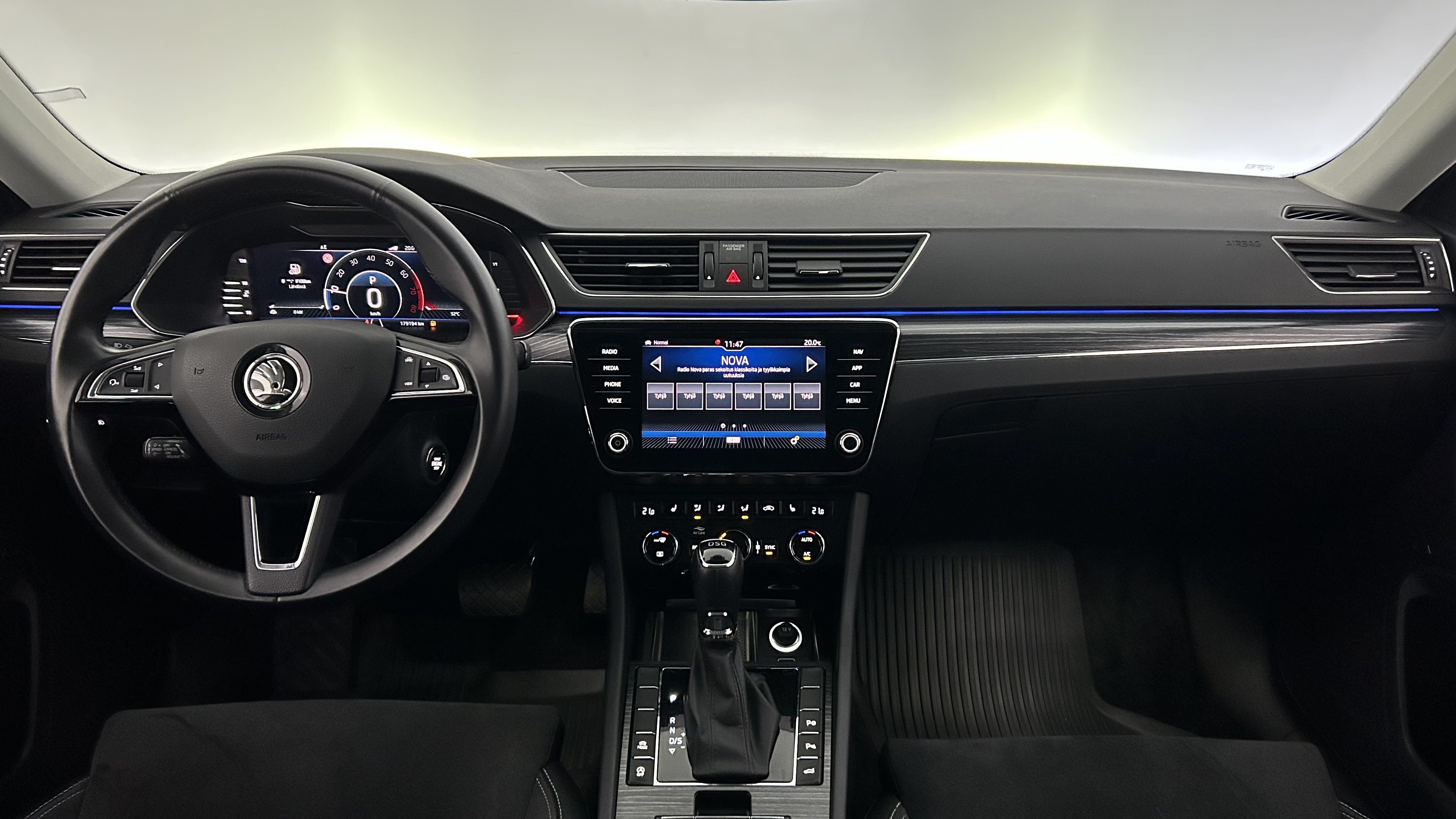 Skoda Superb 2020, kuva 7/34