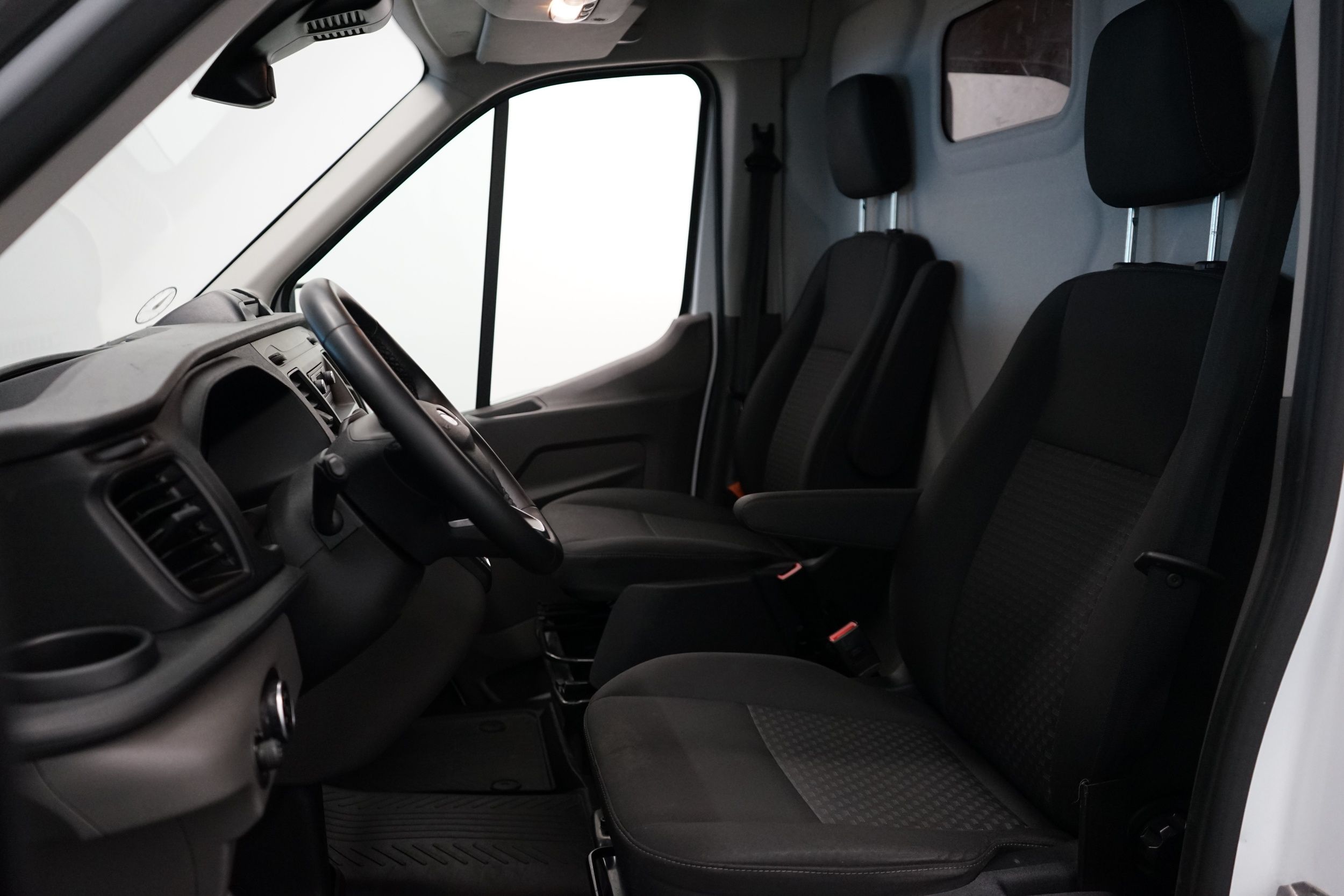 Ford Transit 2022, kuva 5/15