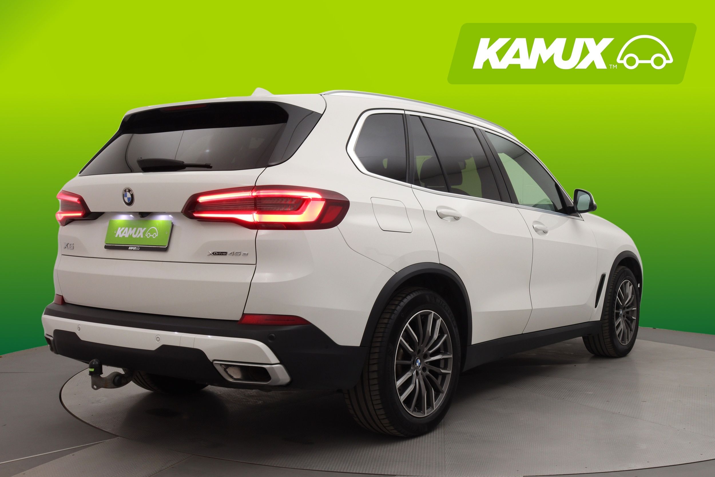BMW X5 G05 xDrive45e A 2020, kuva 3/44