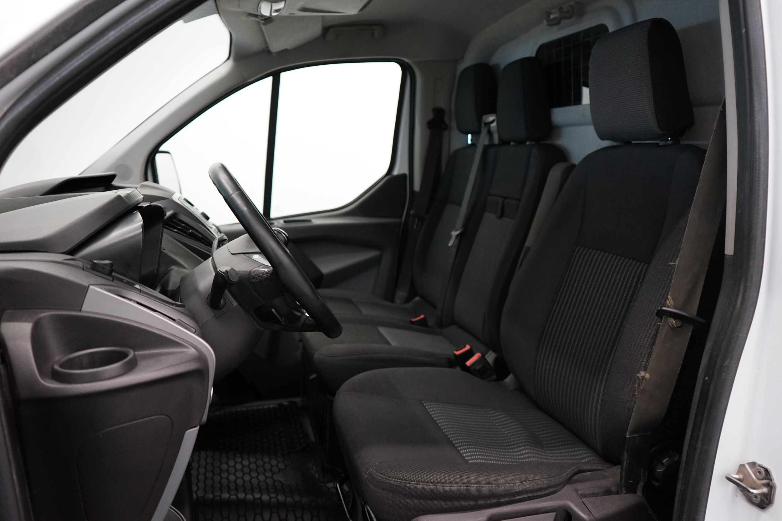 Ford Transit Custom 2017, kuva 5/17