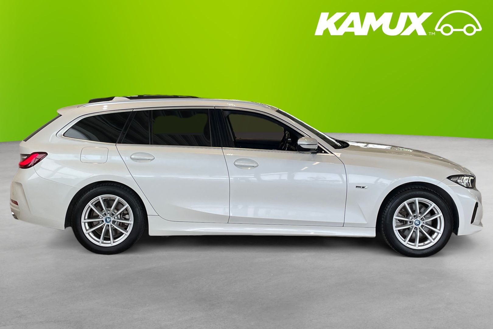 BMW 3 Series 2023
