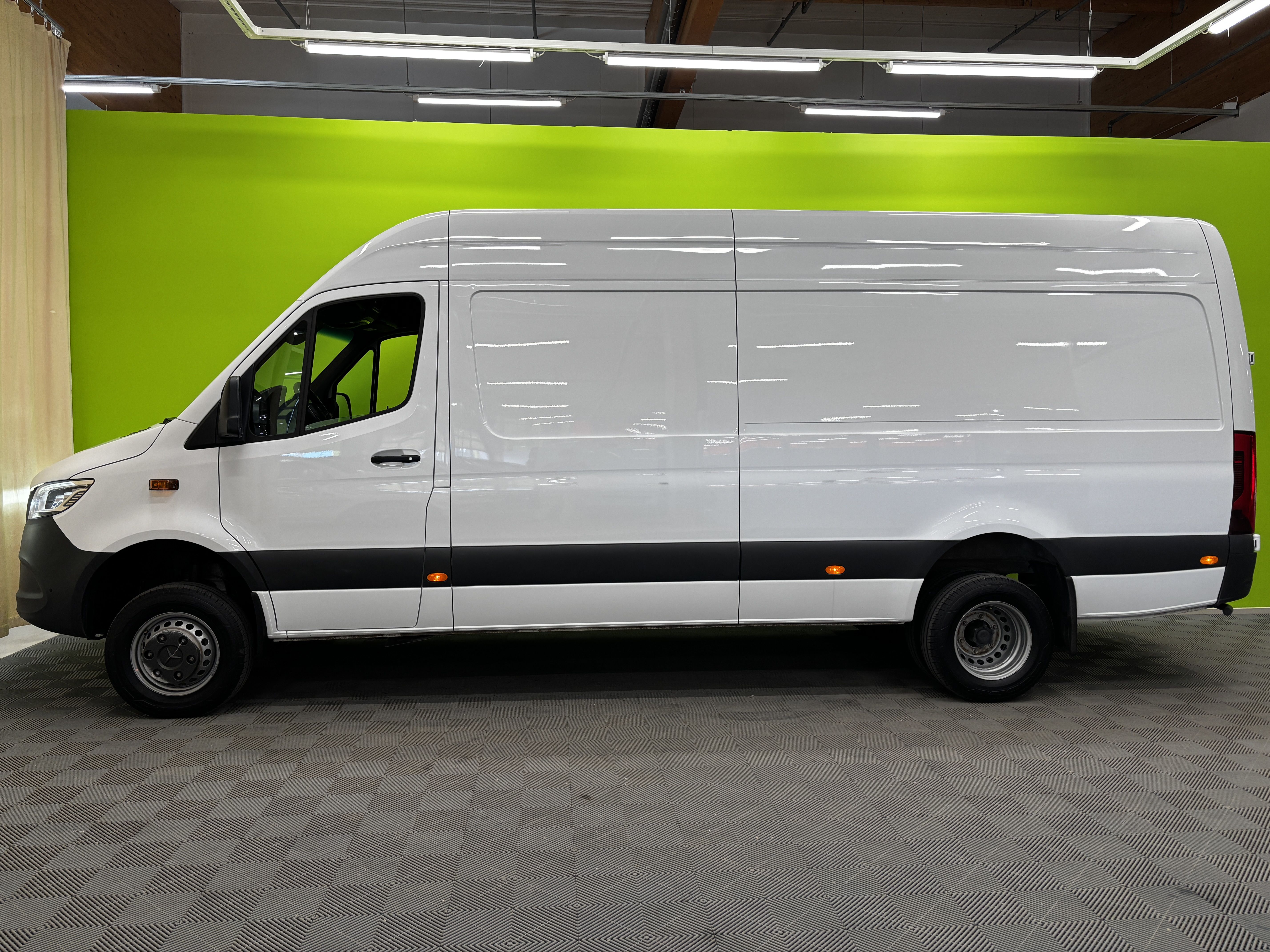 Mercedes-Benz Sprinter 2023, kuva 7/23