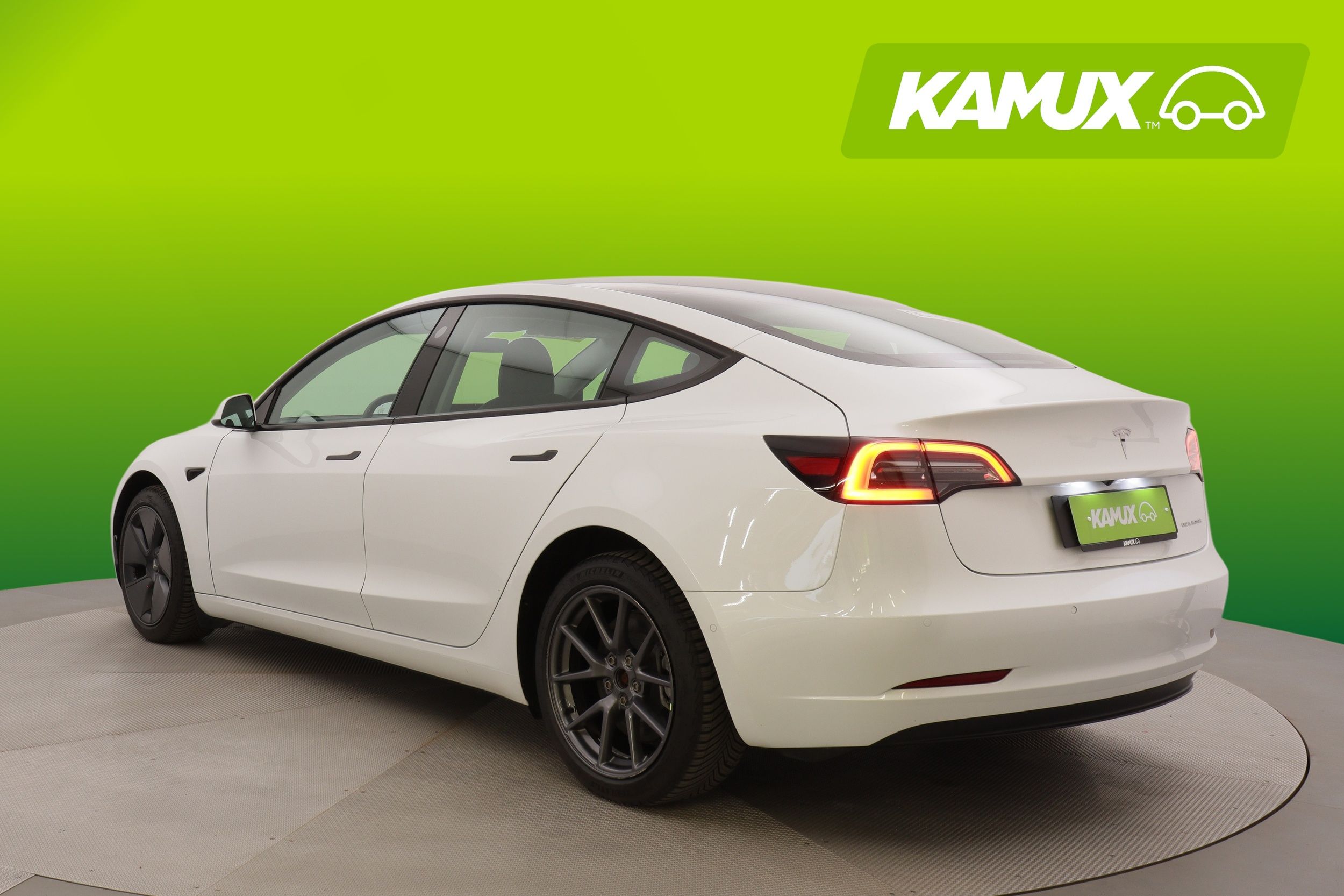 Tesla Model 3 Long Range 2023, kuva 4/24