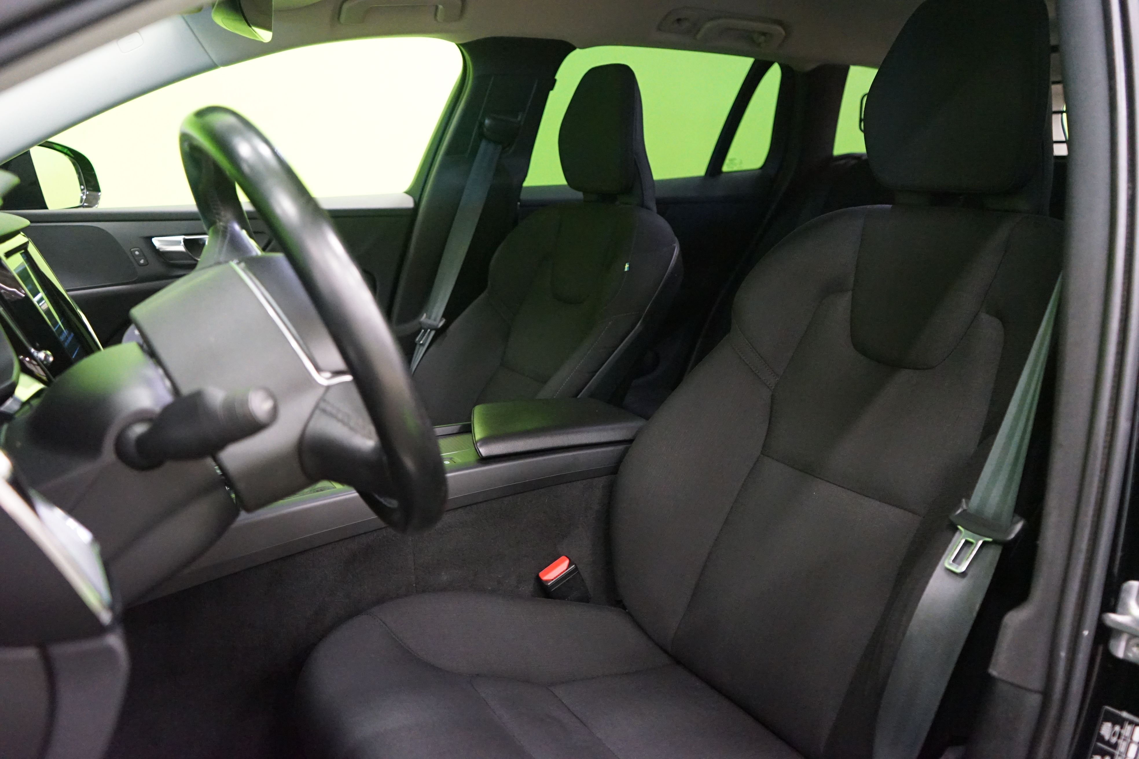 Volvo V60 Cross Country D4 AWD Momentum 2019, kuva 7/19