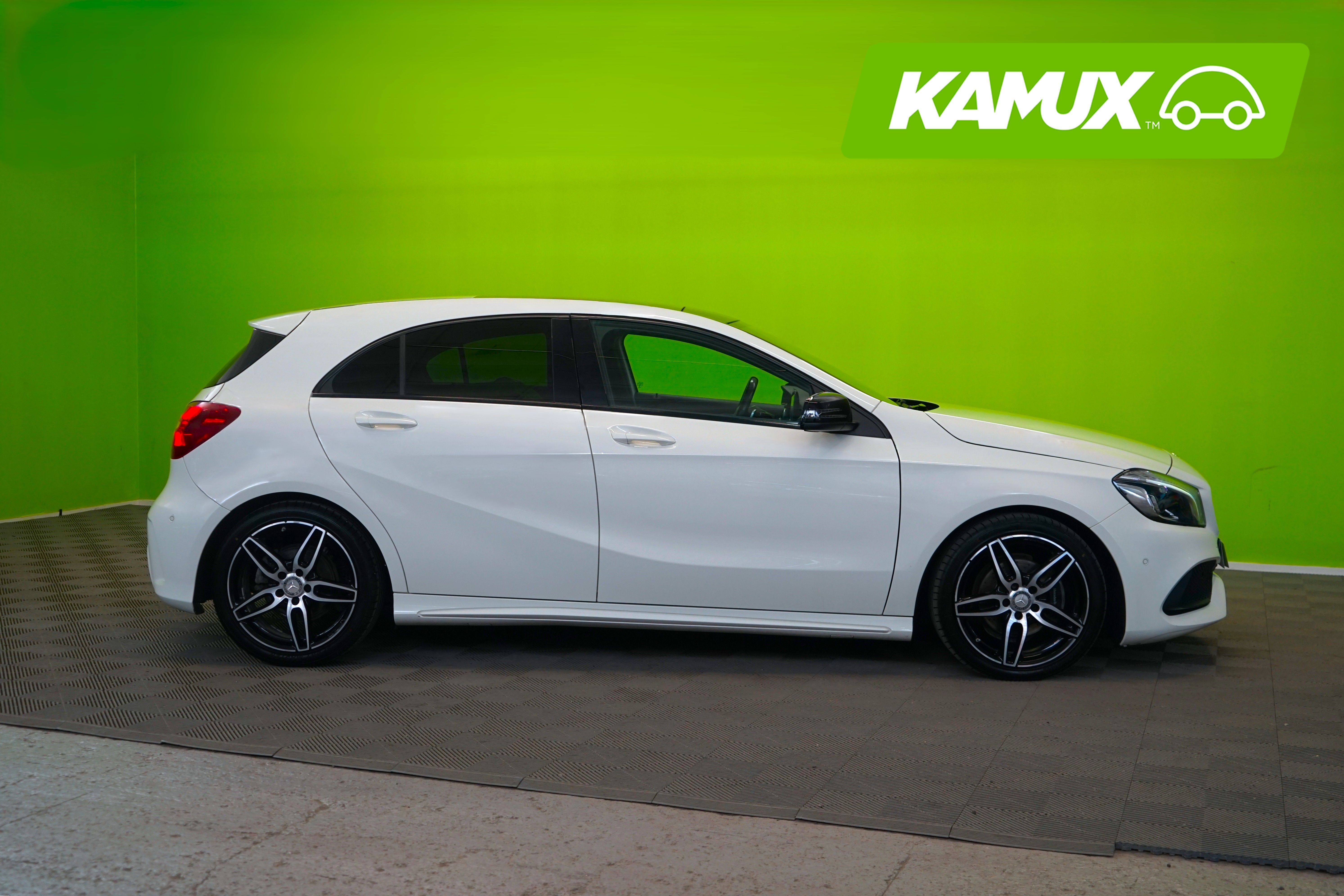 Mercedes-Benz A A 200 d AMG Line 2017, kuva 2/32