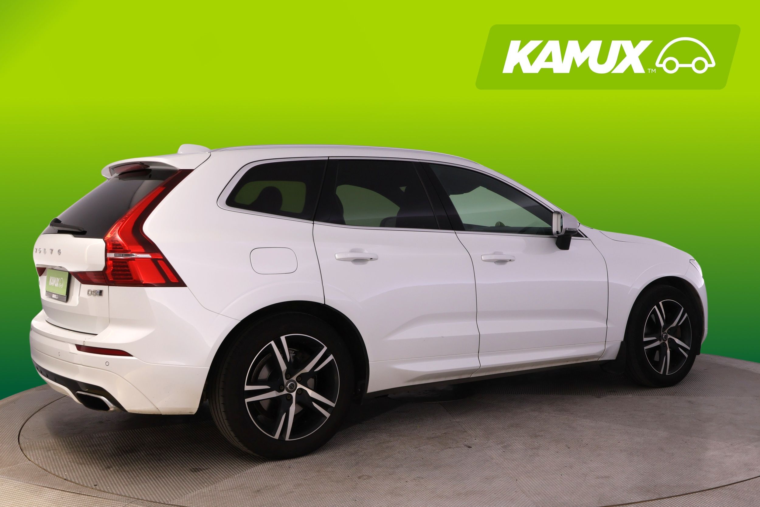 Volvo XC60 D5 AWD R-Design aut 2017, photo 2/26