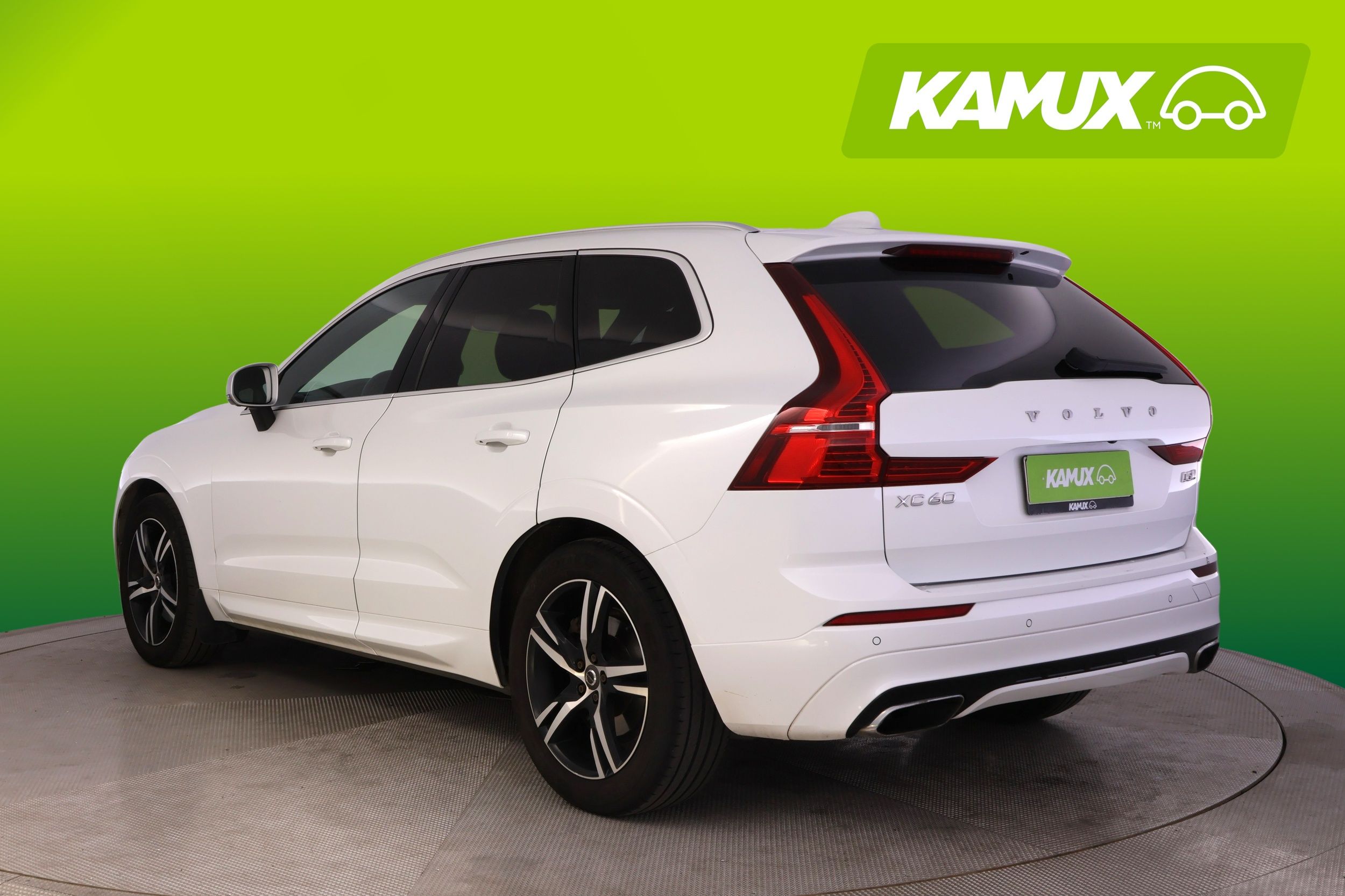 Volvo XC60 D5 AWD R-Design aut 2017, photo 4/26