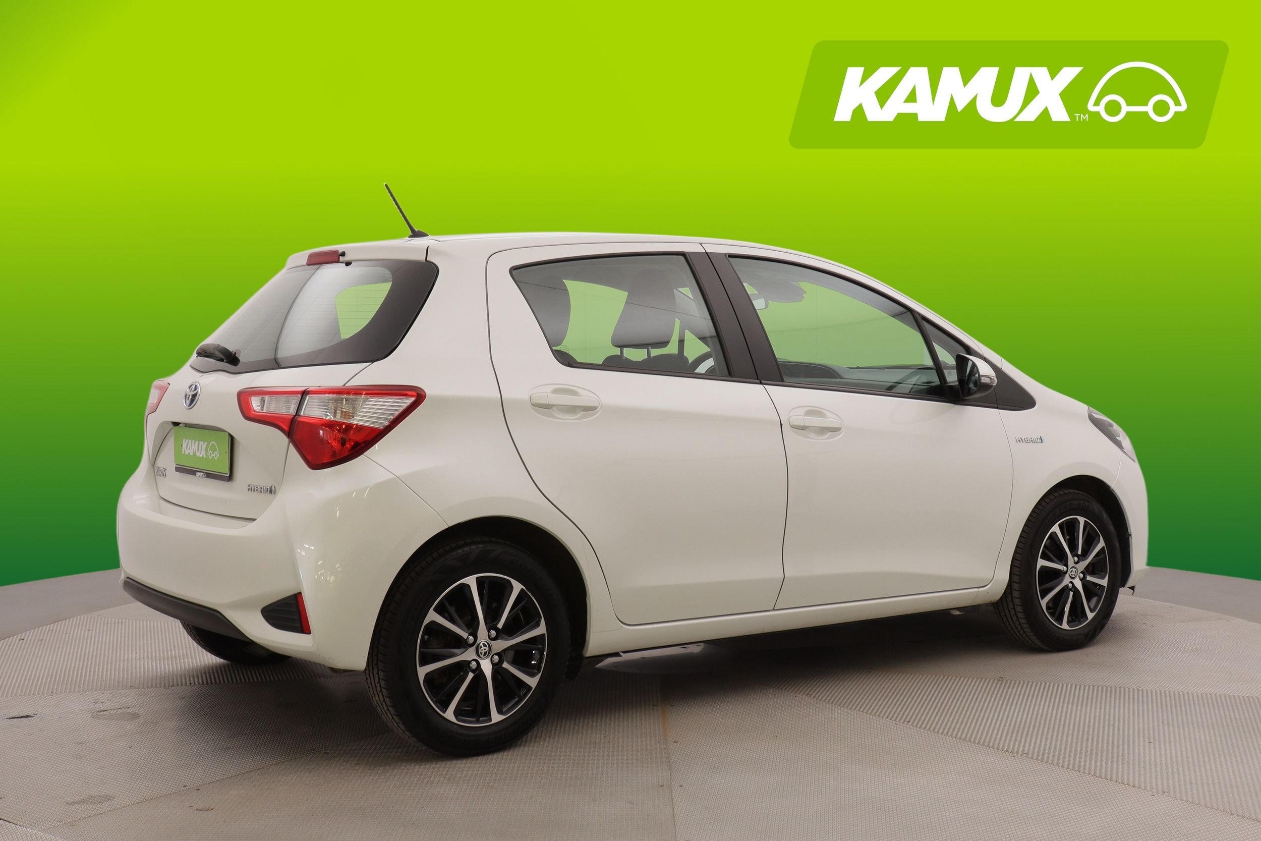 Toyota Yaris 1,5 Hybrid Active 5ov 2018, kuva 2/19