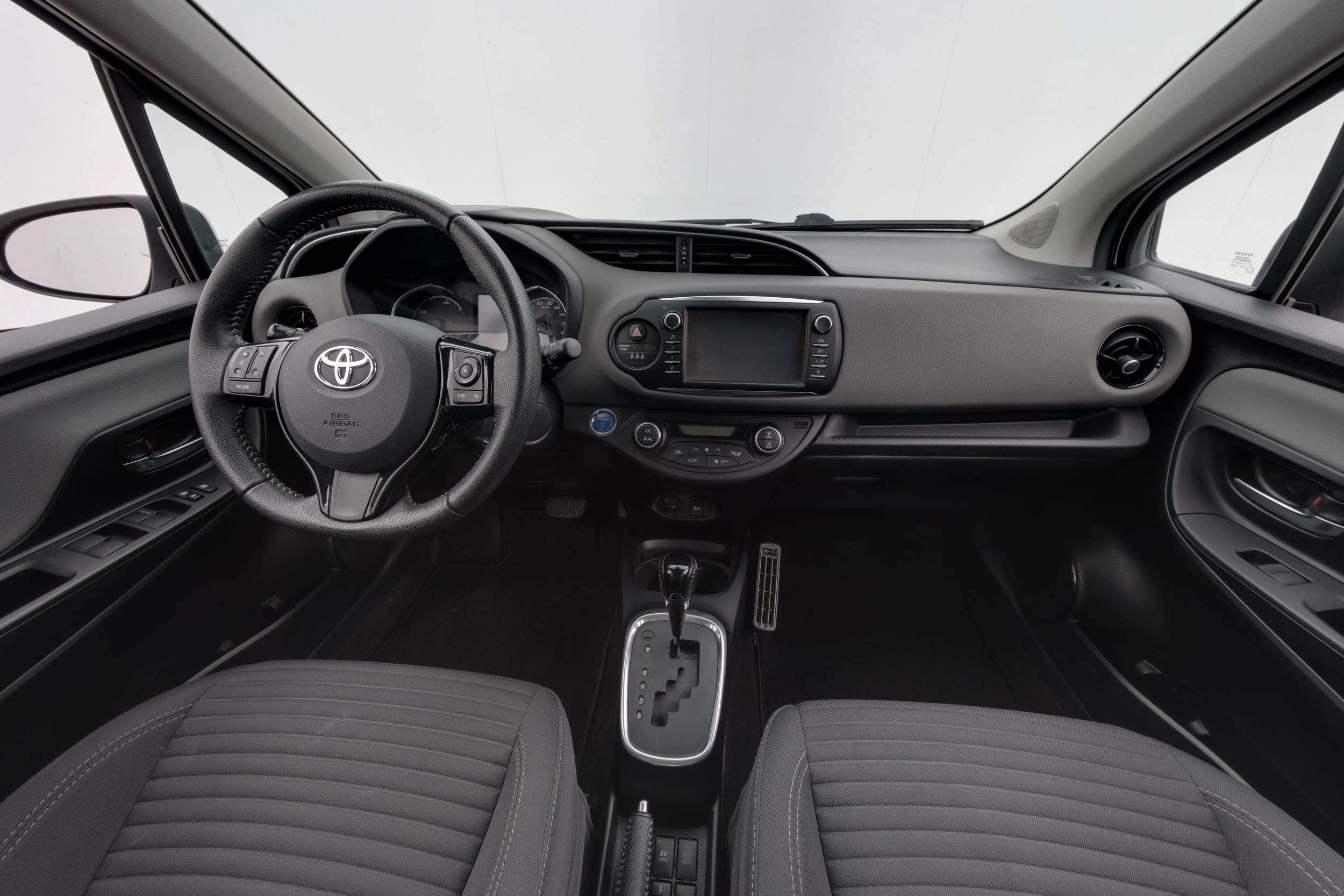 Toyota Yaris 1,5 Hybrid Active 5ov 2018, kuva 7/19
