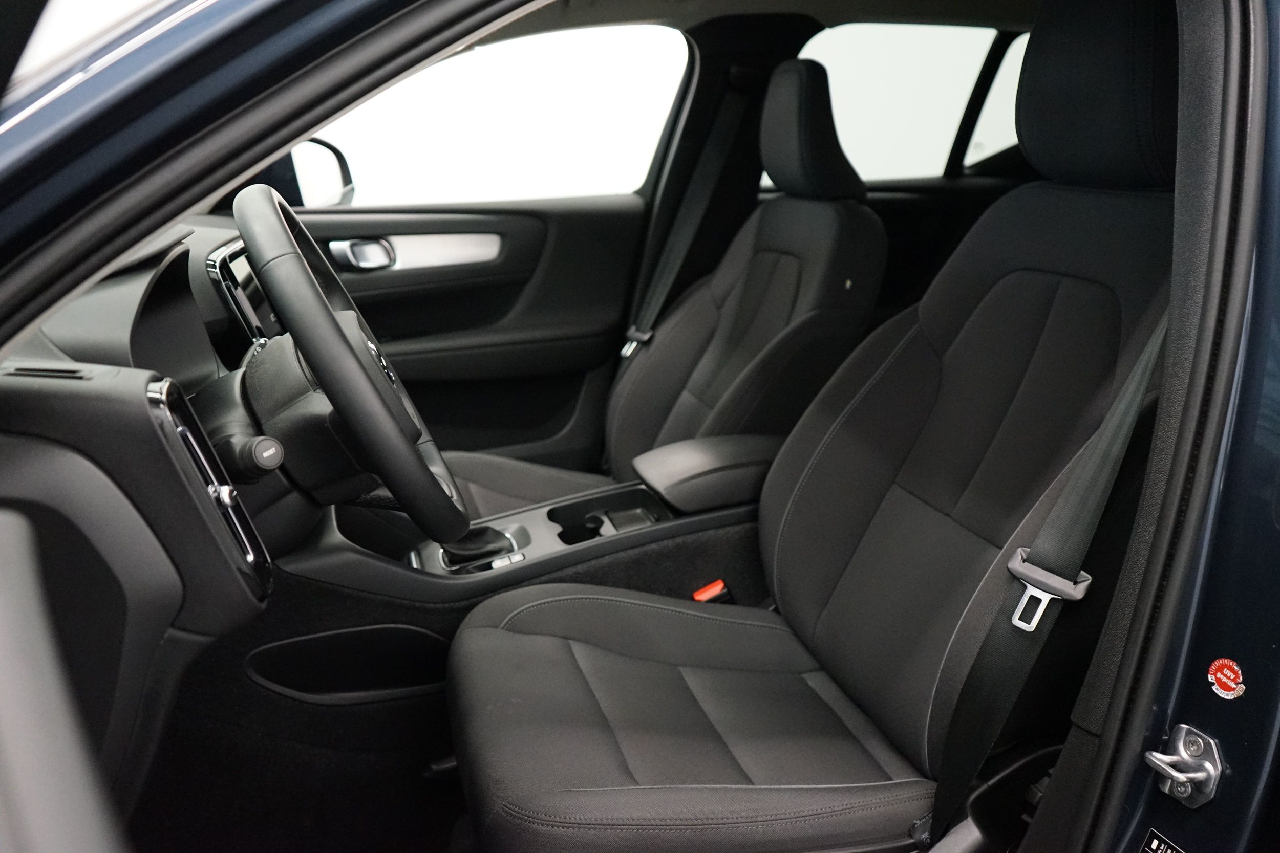 Volvo XC40 T2 2WD Momentum Pro 2022, kuva 5/18