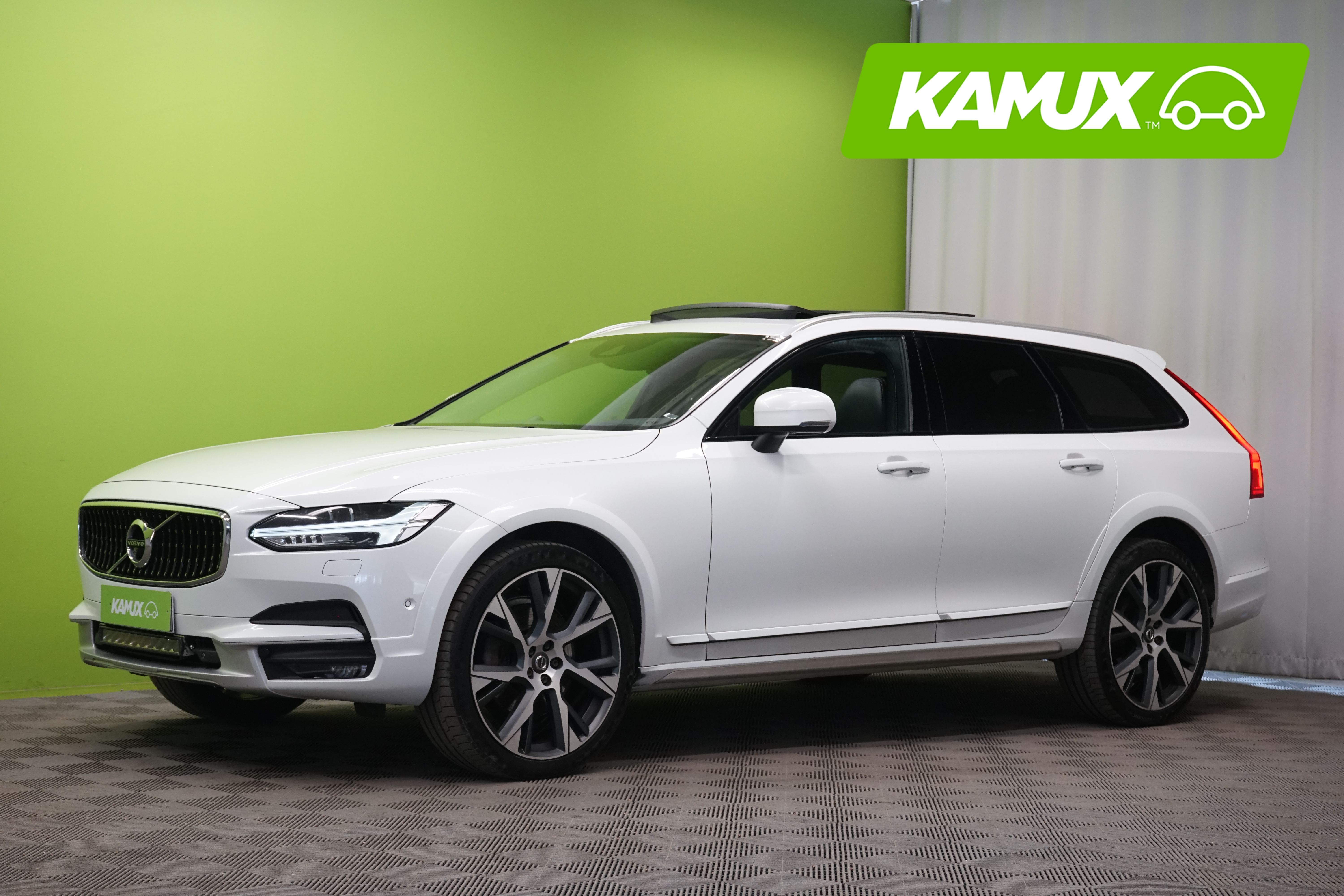 Volvo V90 Cross Country D4 AWD Pro 2017, kuva 5/27