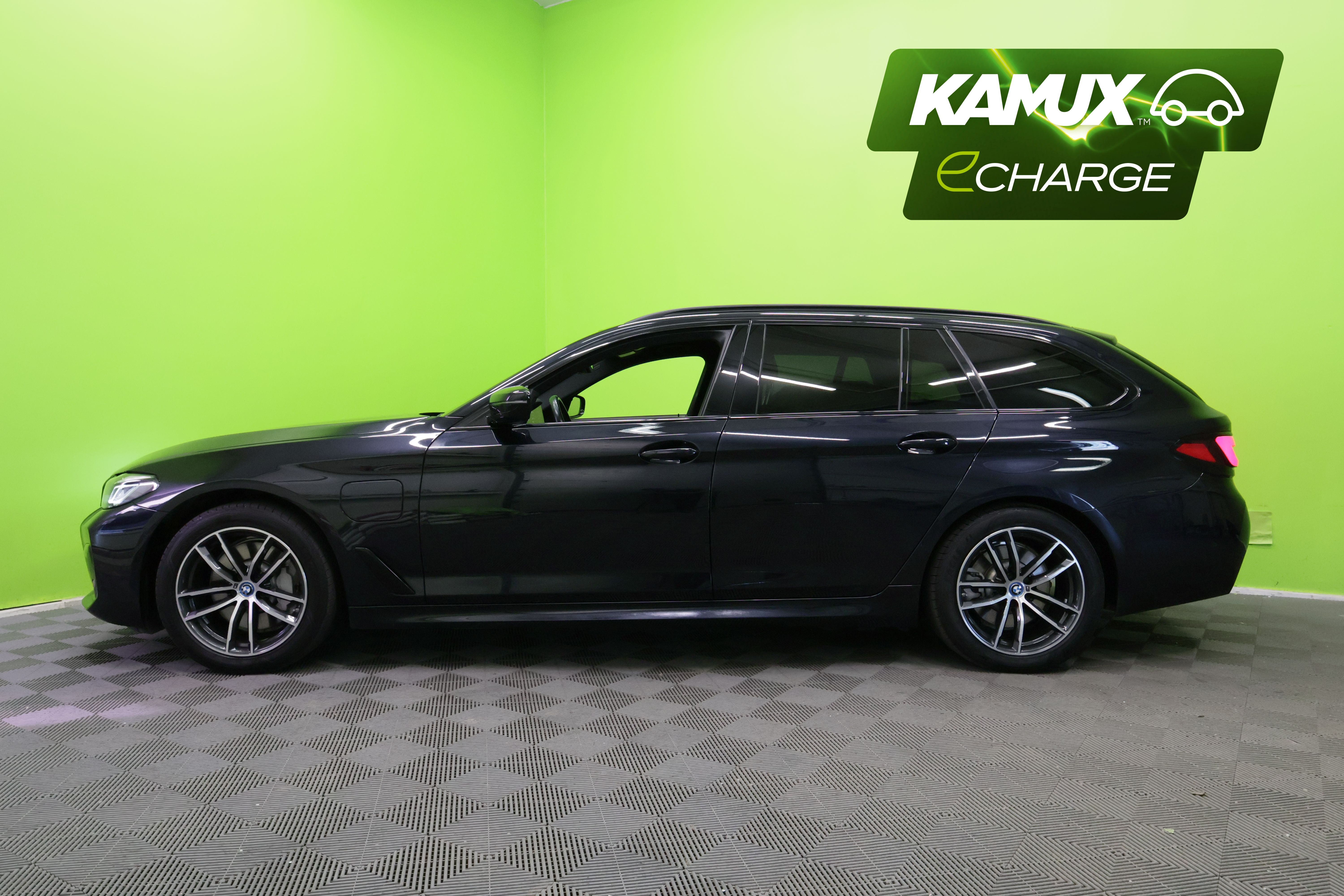 BMW 530 2022, kuva 5/28