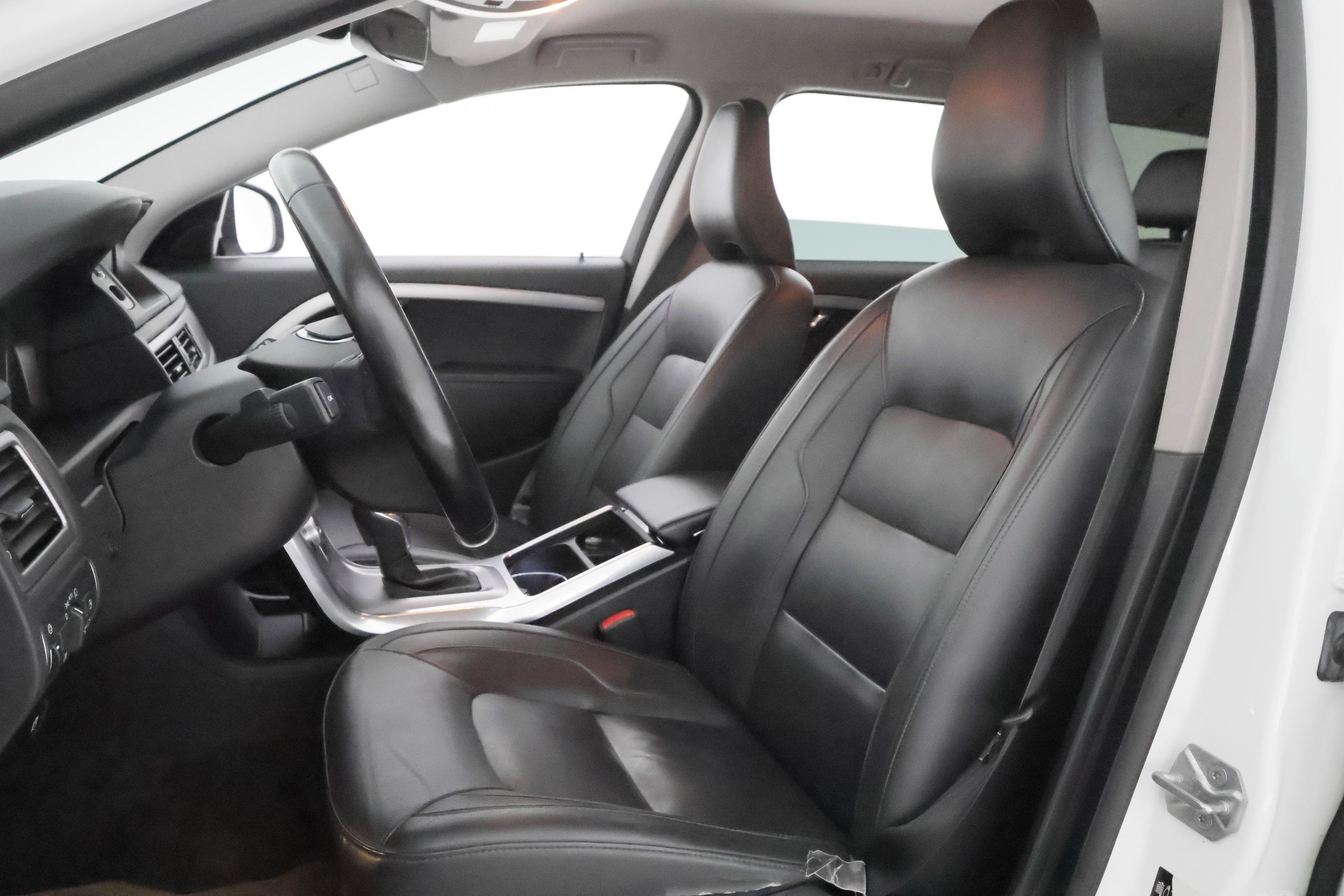 Volvo V70 T4 2.0 Summum 2016, kuva 7/27