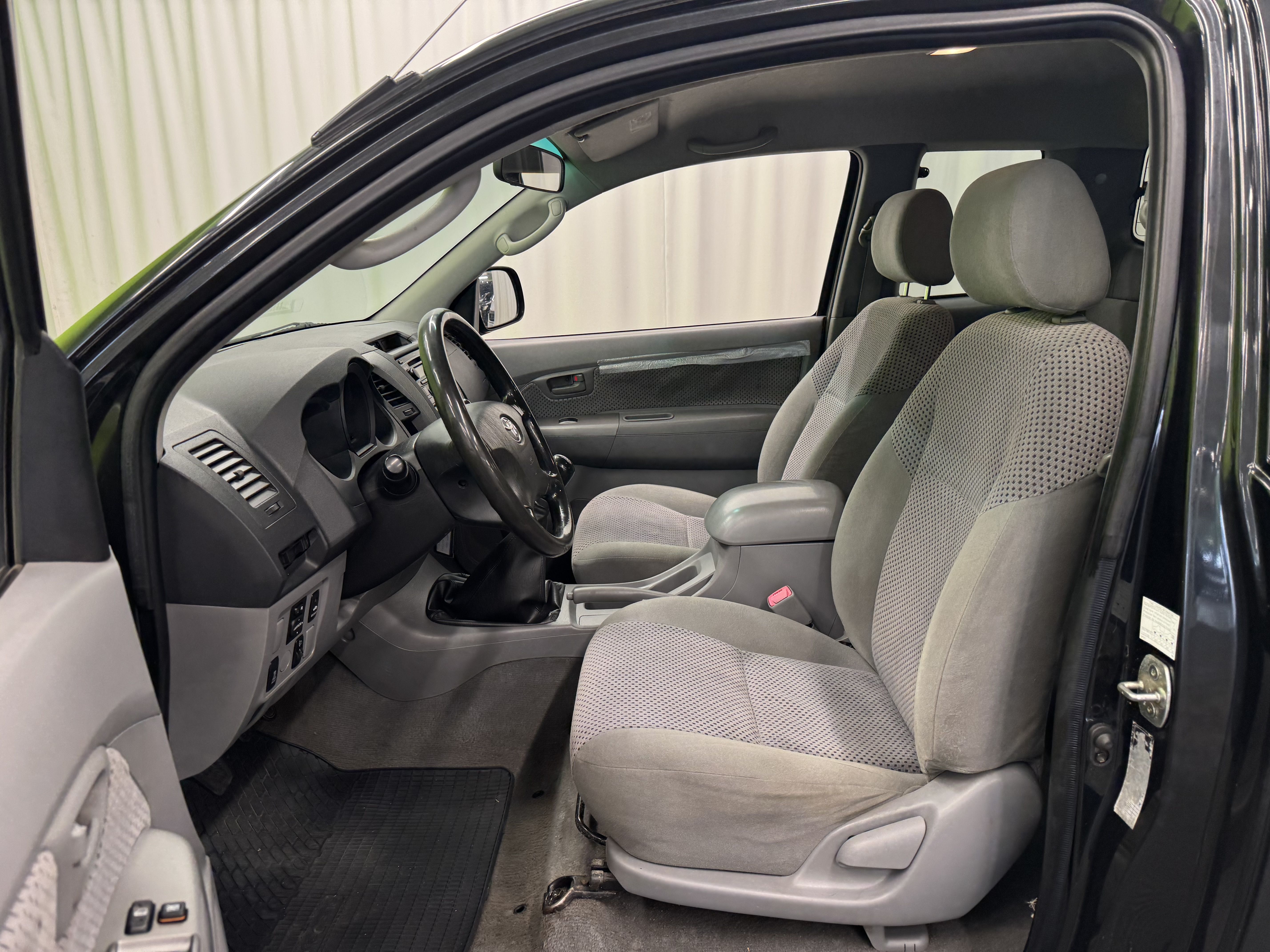 Toyota Hilux Extra Cab 2,5 D-4D 4WD 2006, kuva 7/16