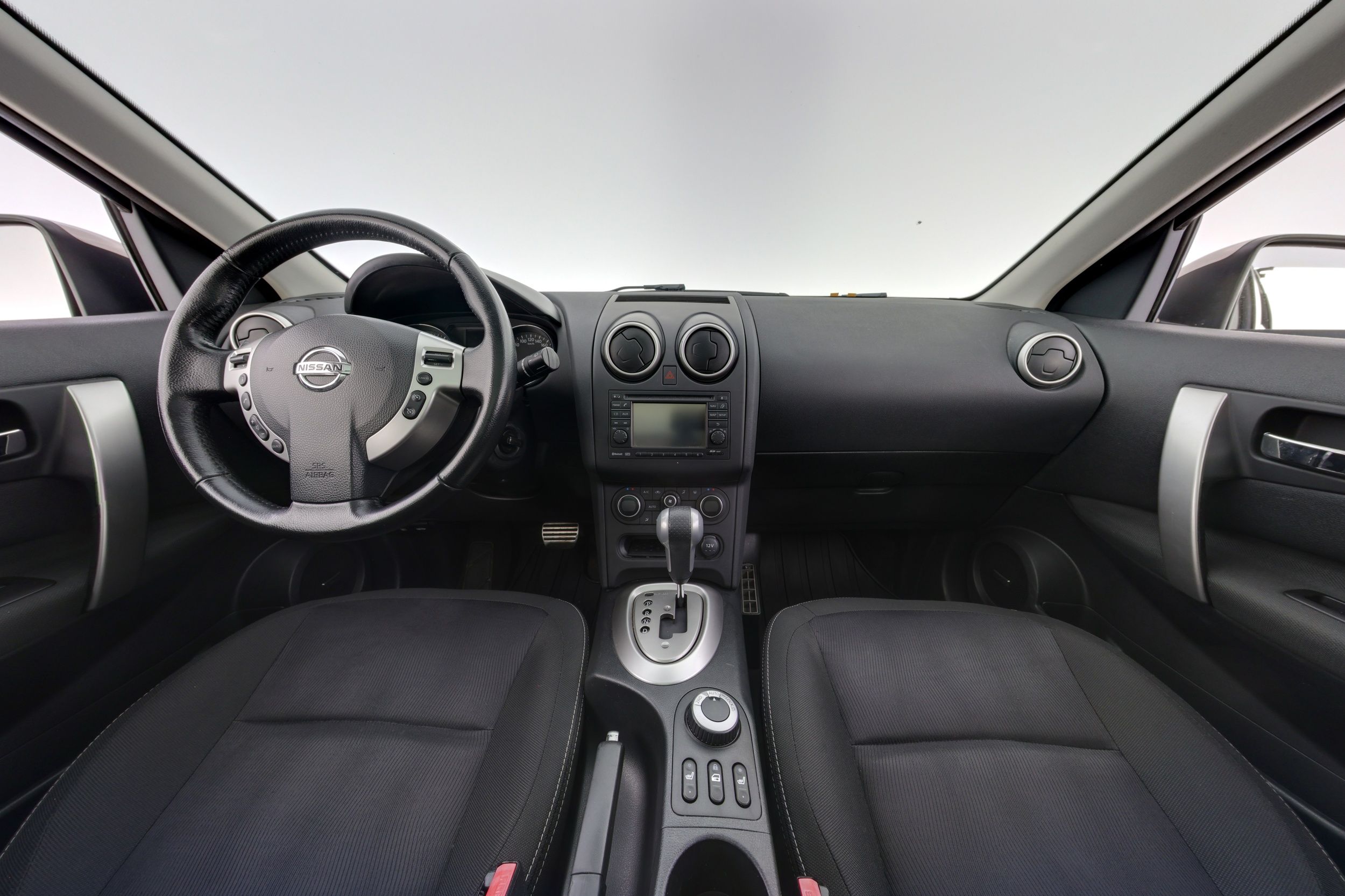 Nissan Qashqai+2 2,0L Tekna 4WD CVT 2013, kuva 7/33