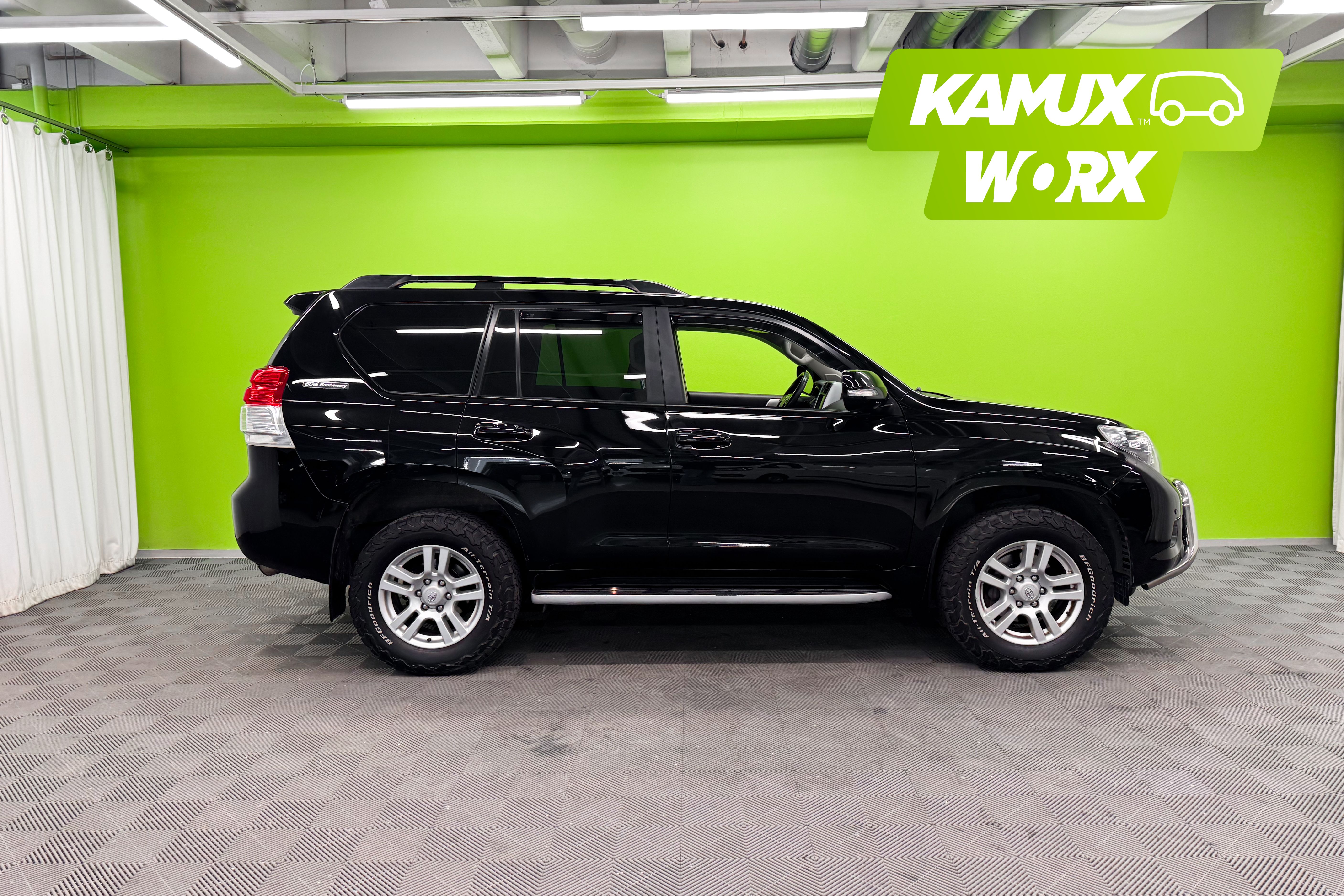 Toyota Land Cruiser 2012, kuva 2/25