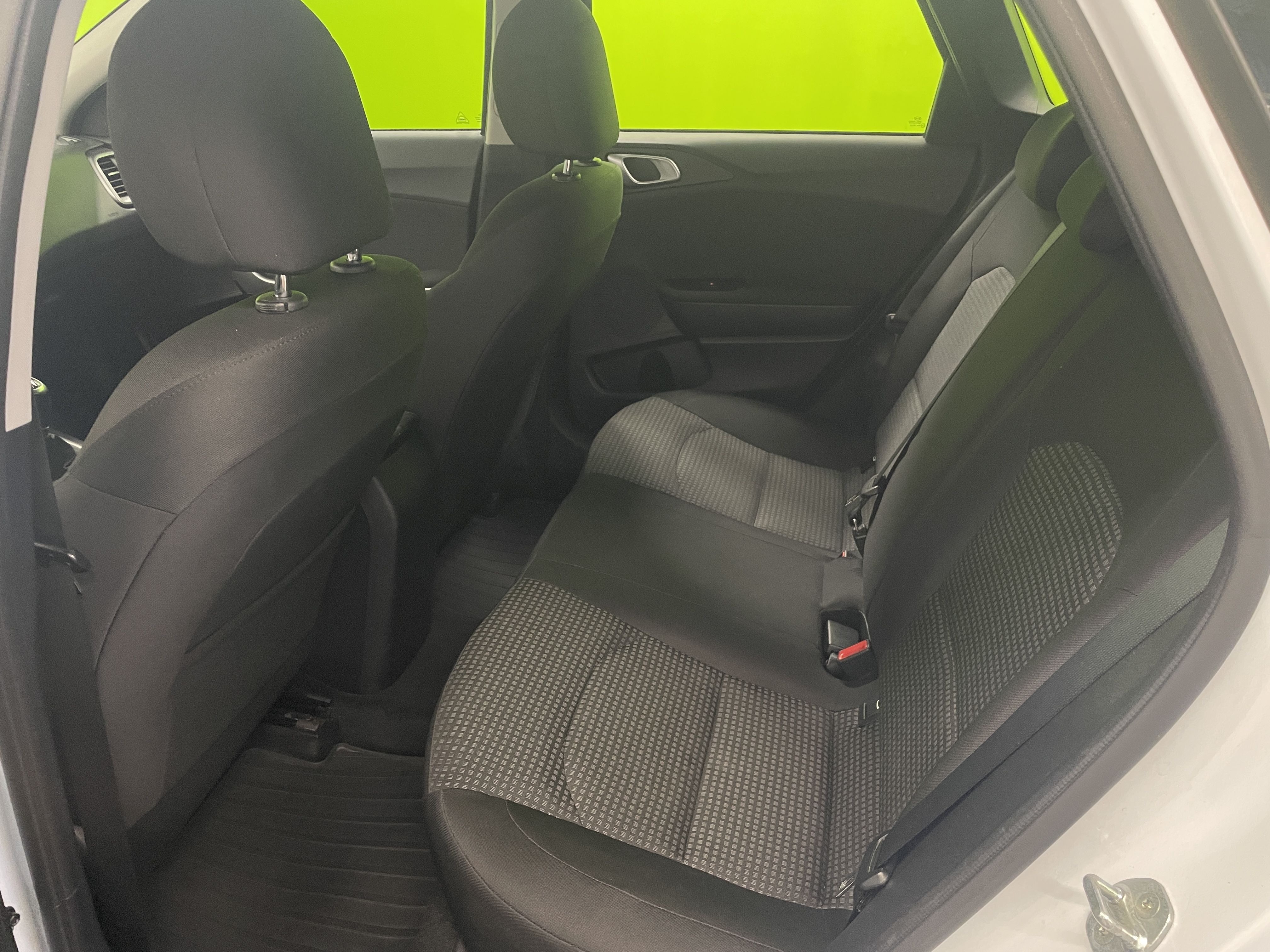 Kia Ceed 2021, kuva 7/21