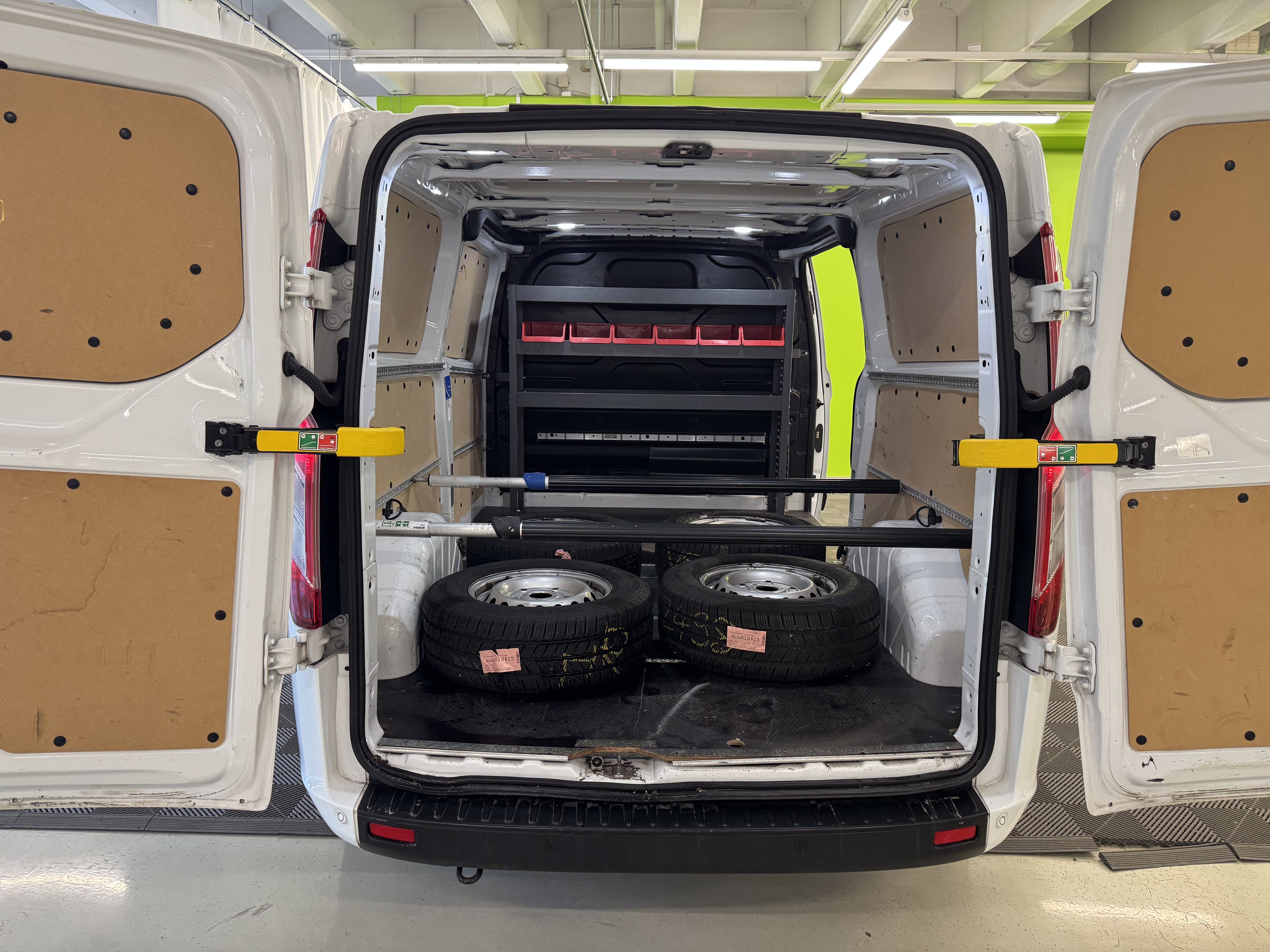 Ford Transit Custom 2022, kuva 6/18