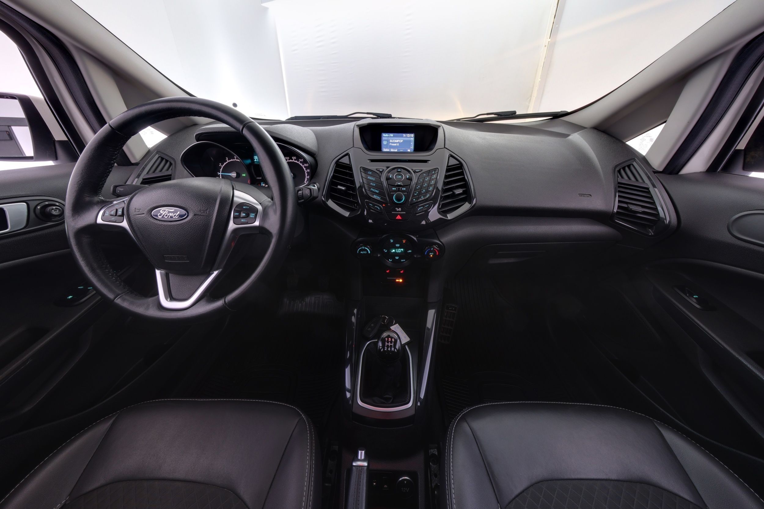 Ford EcoSport 2016, kuva 7/22