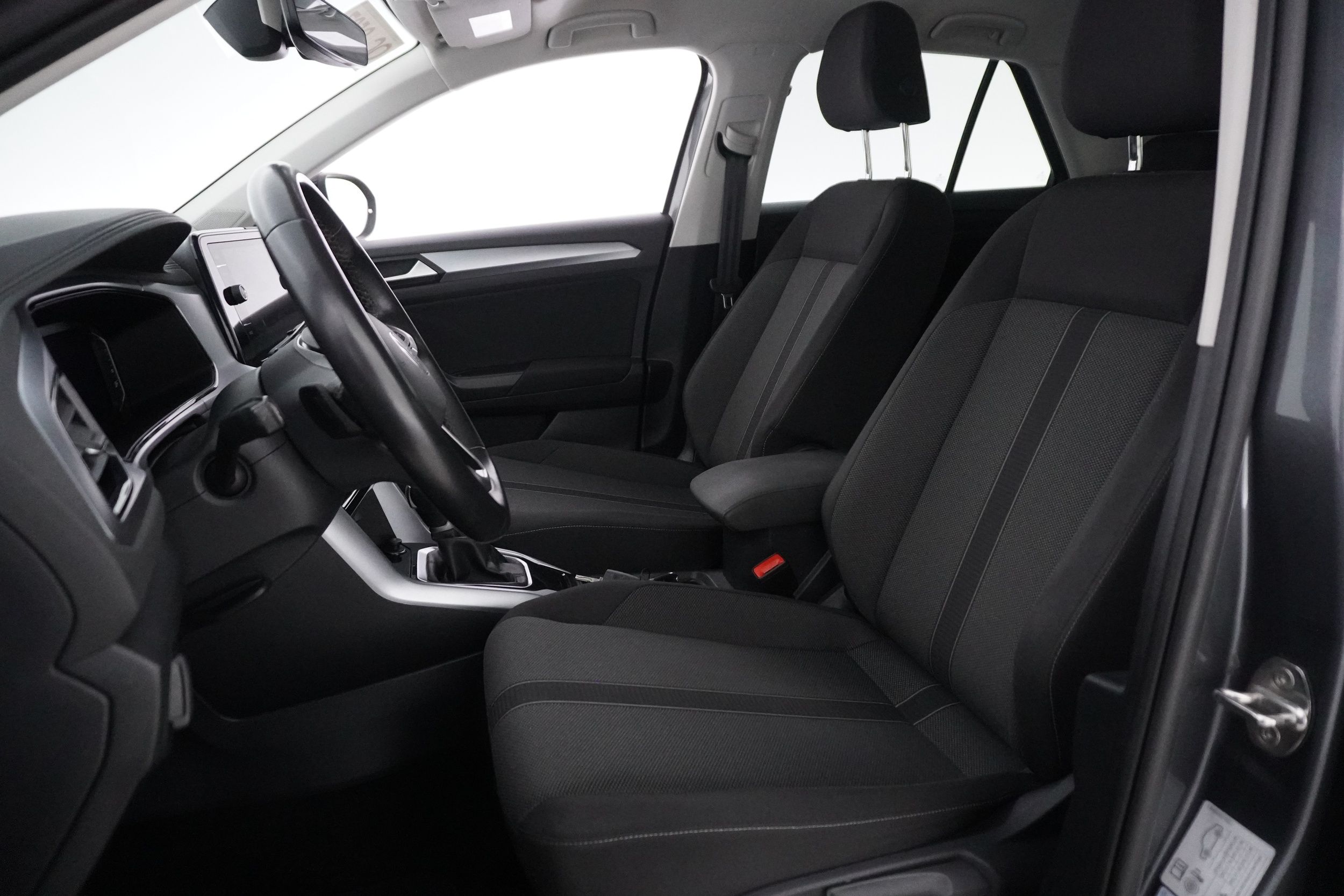 Volkswagen T-Roc 1.5 TSI Life aut 2022, kuva 7/21