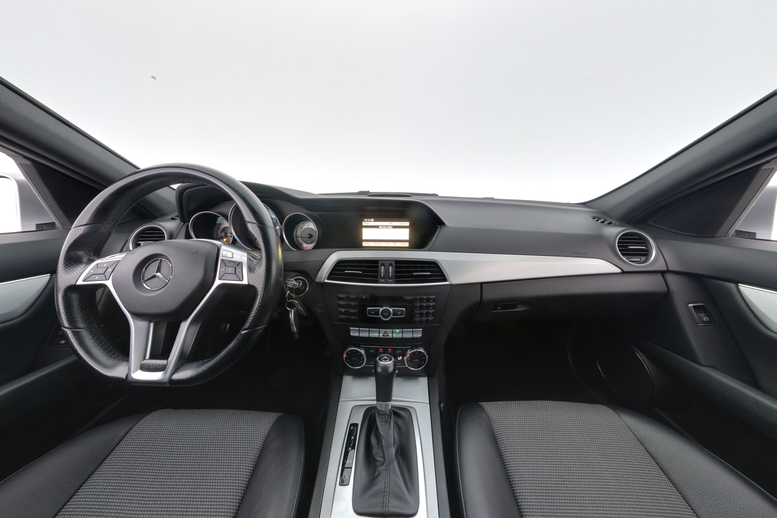 Mercedes-Benz C 2012, kuva 7/20