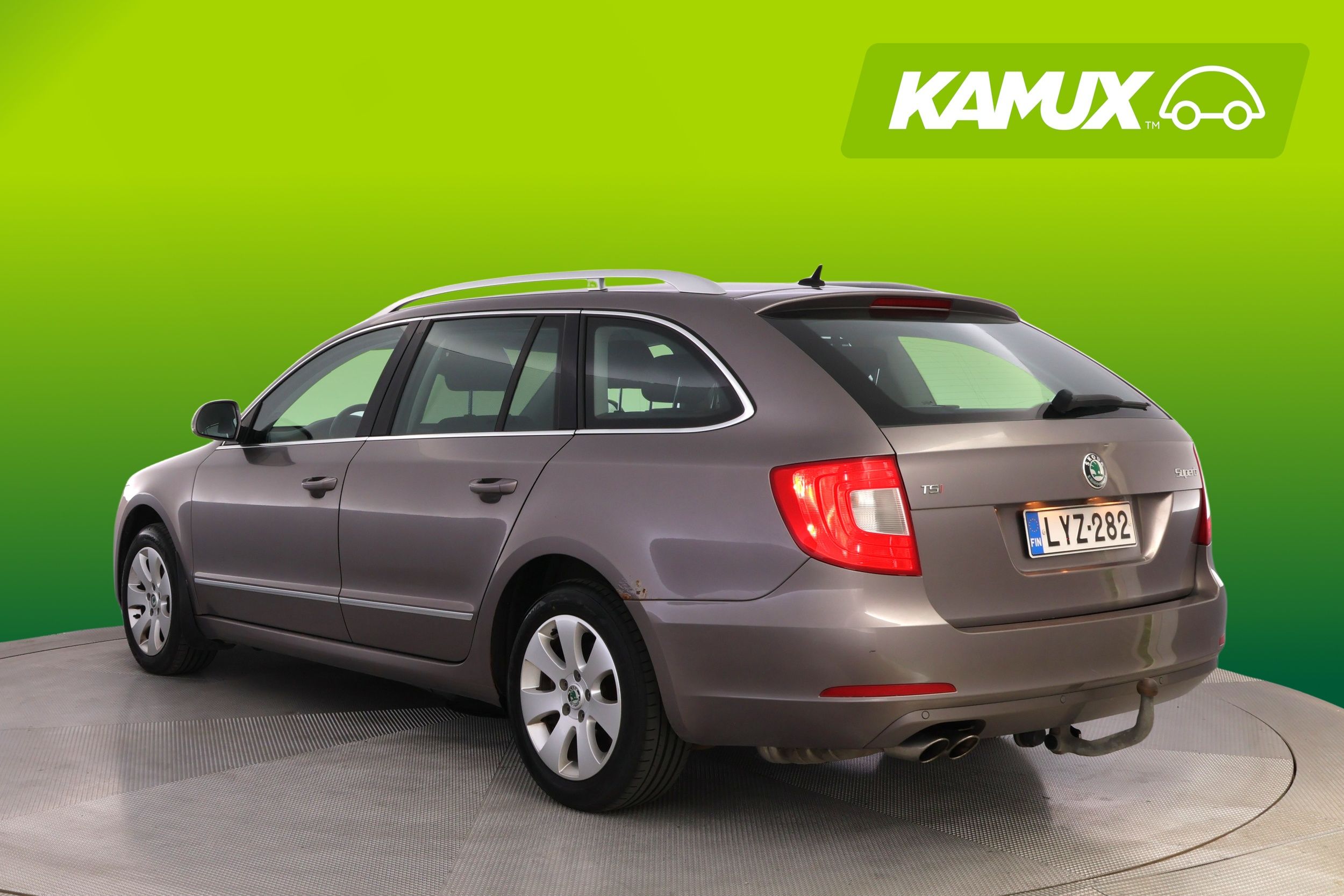 Skoda Superb 2010, photo 4/44