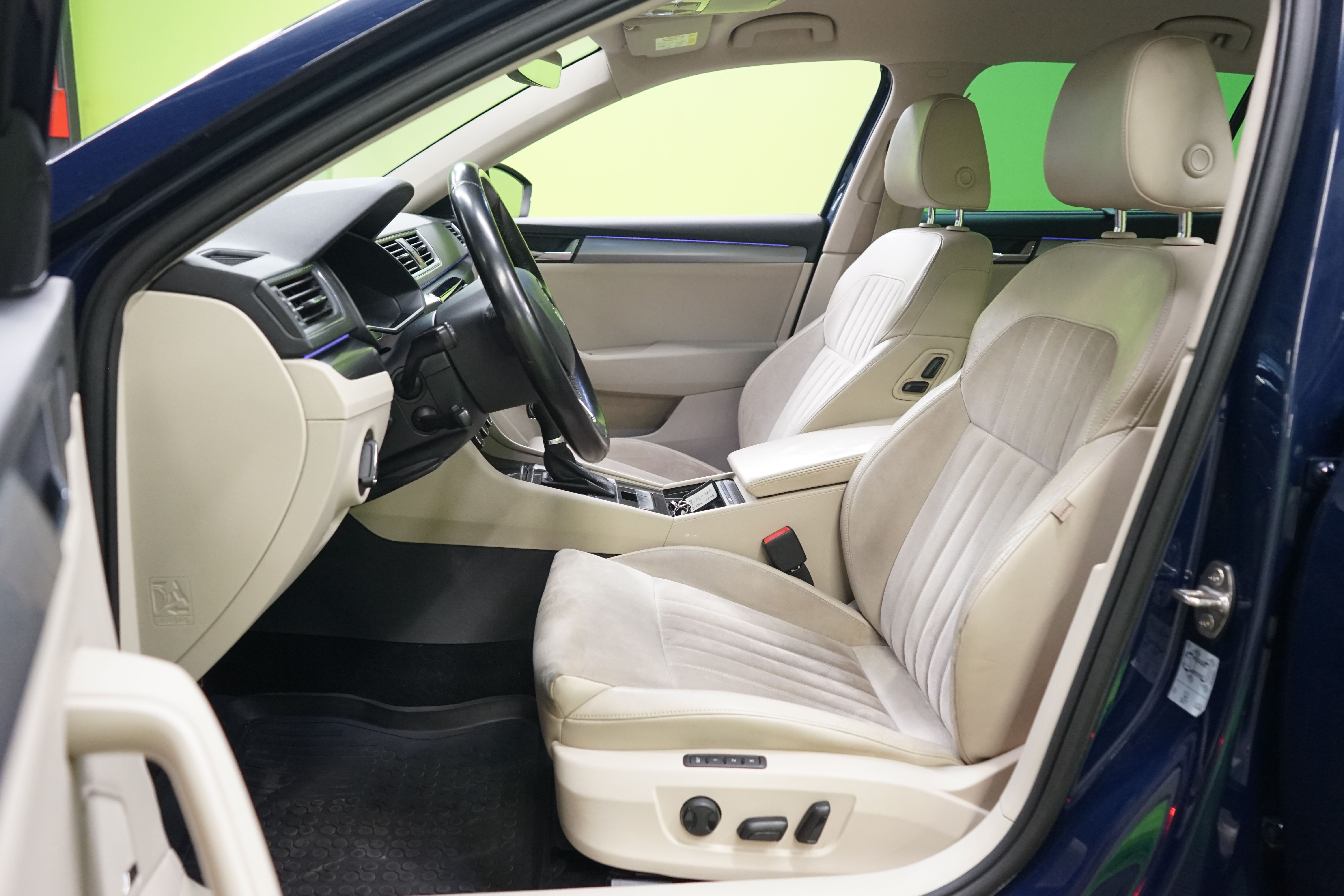 Skoda Superb 2016, kuva 6/22