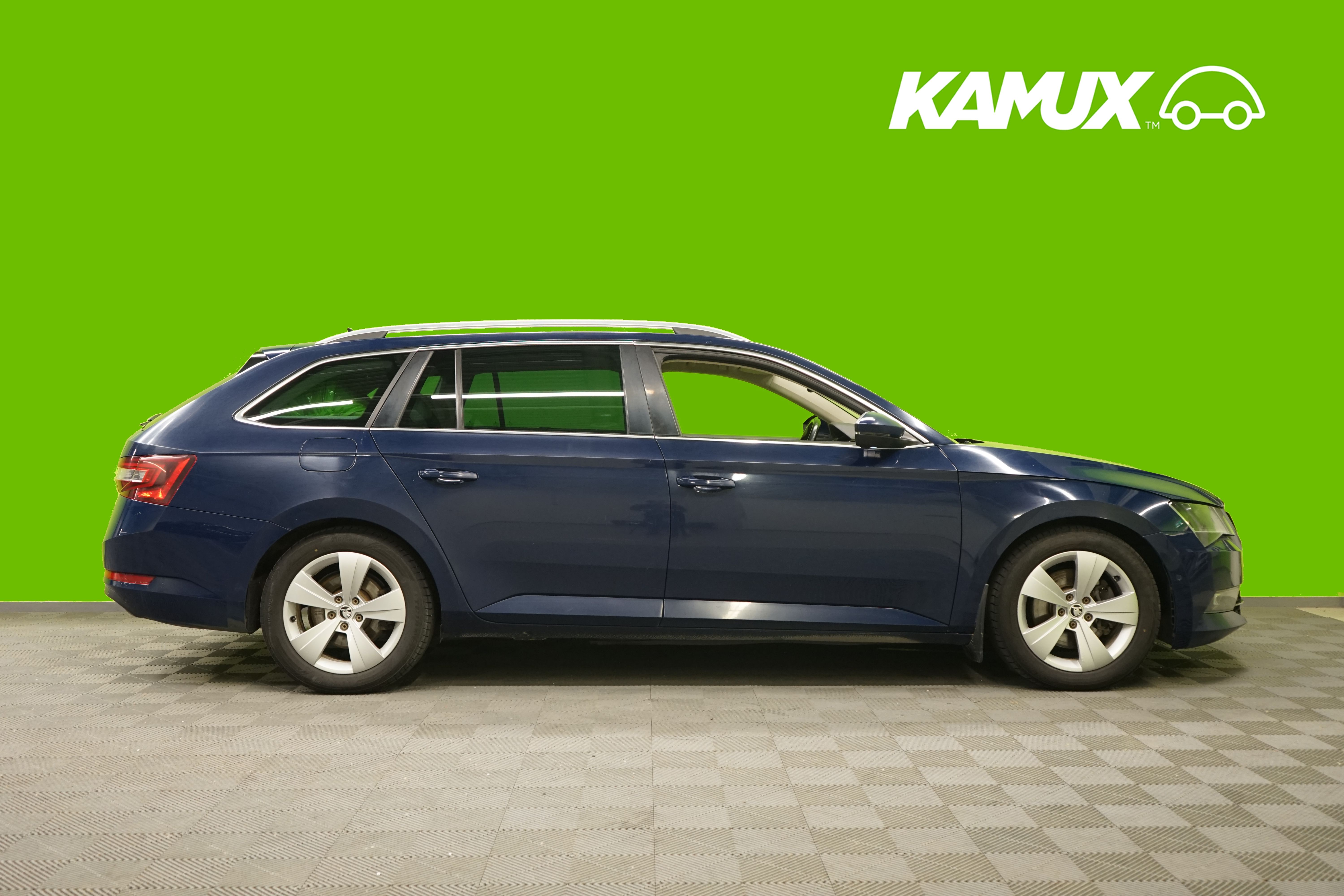 Skoda Superb 2016, kuva 2/22