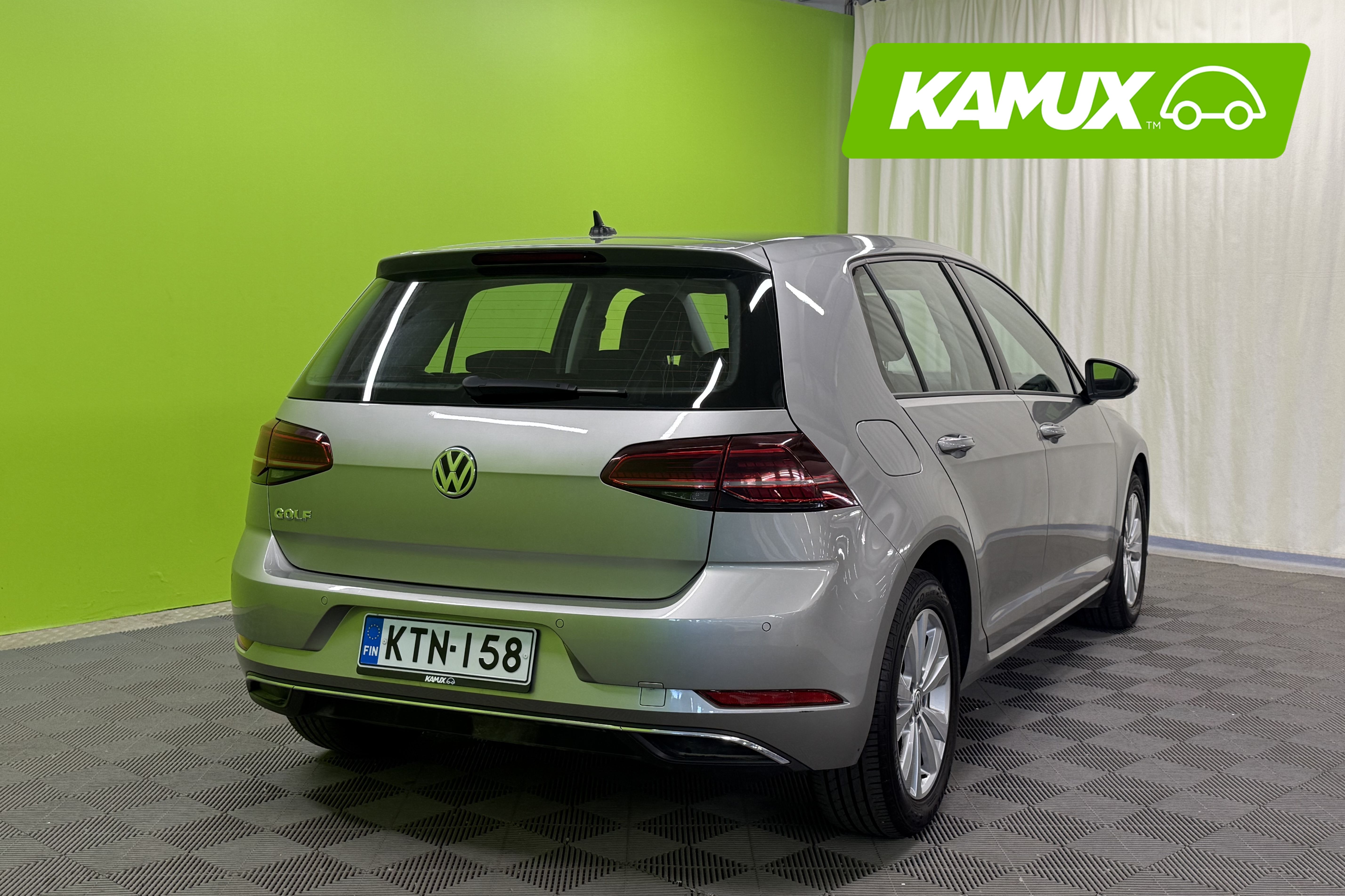 Volkswagen Golf 2019, kuva 3/27