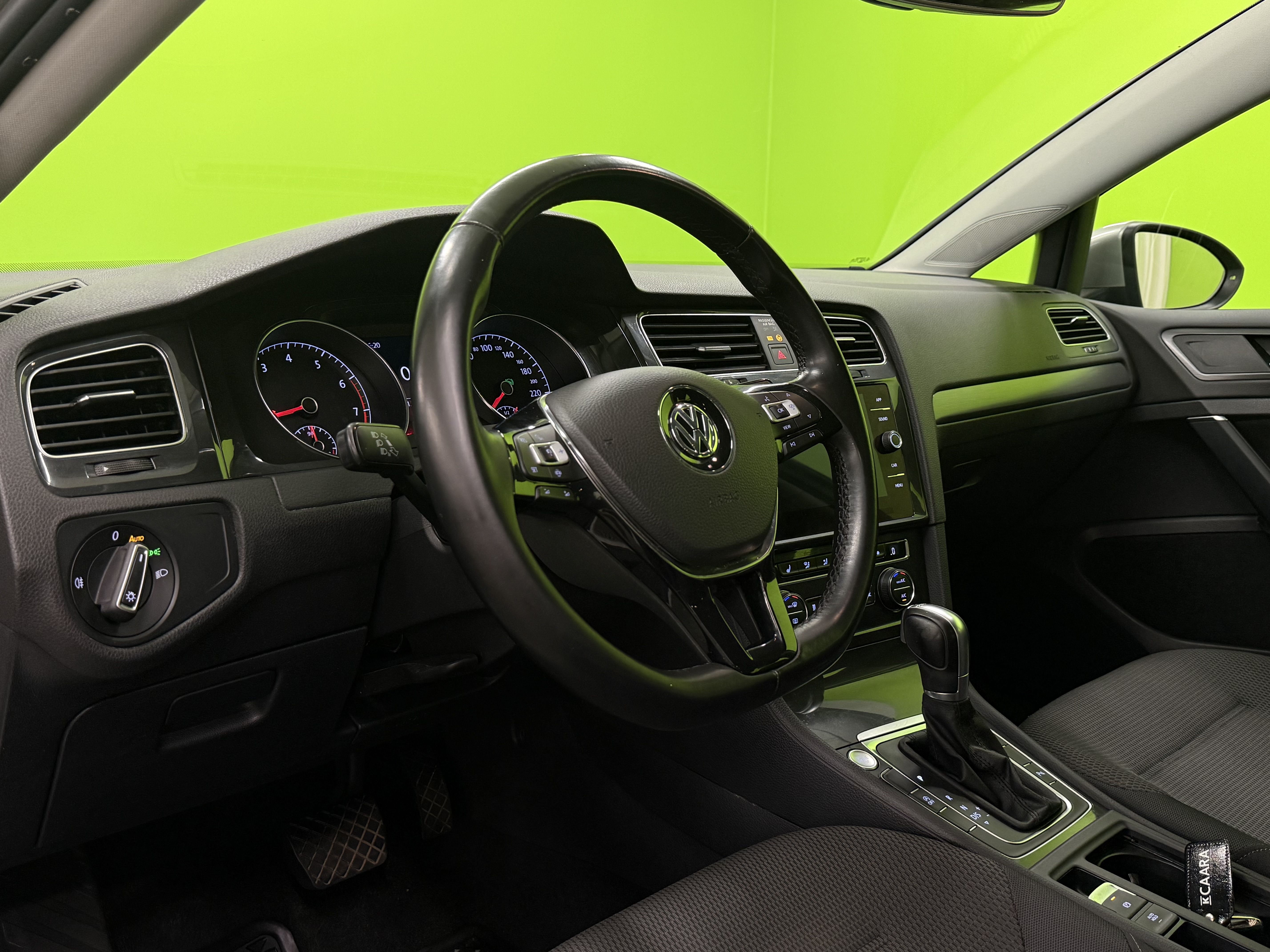 Volkswagen Golf 2019, kuva 7/27