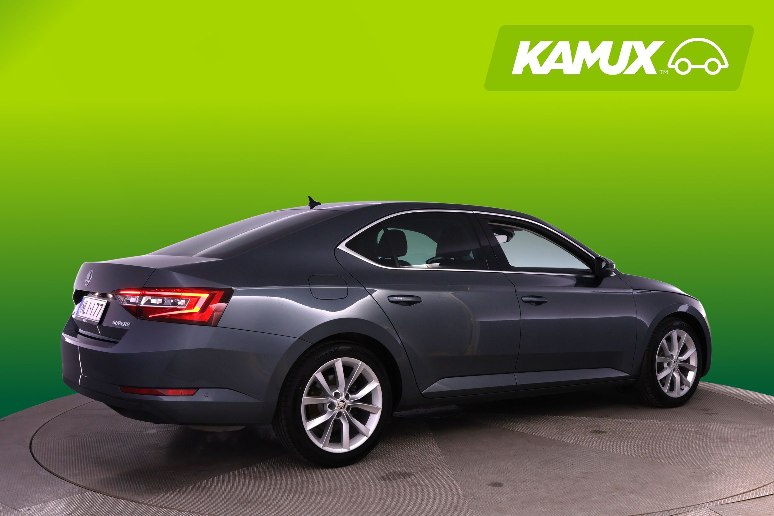 Skoda Superb 2019, kuva 2/34
