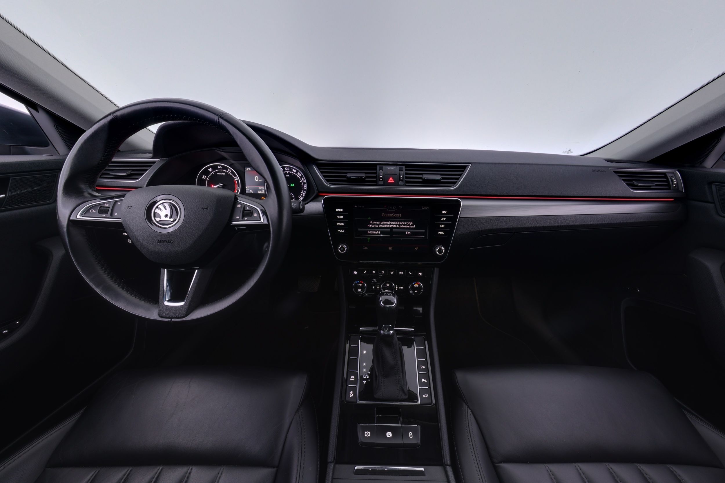 Skoda Superb 2019, kuva 7/34